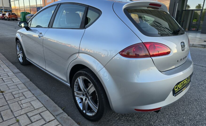 SEAT LEON 1.4 Reference 85cv