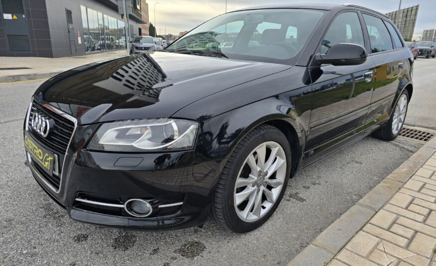 AUDI A3 SPORTBACK 1.6TDI ATTRACTION 105CV