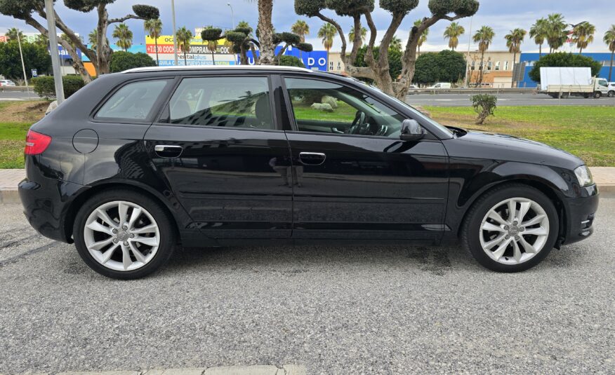 AUDI A3 SPORTBACK 1.6TDI ATTRACTION 105CV
