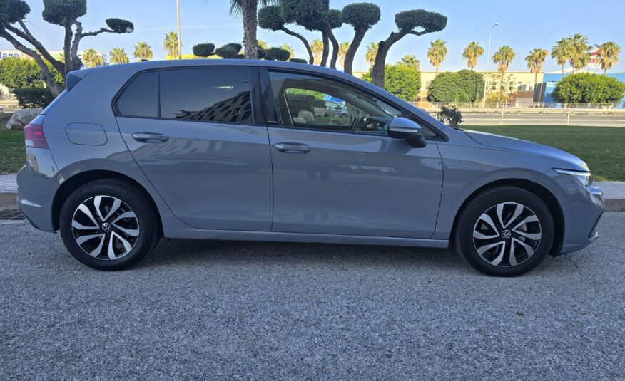 VOLKSWAGEN Golf 2.0TDI ACTIVE 115CV