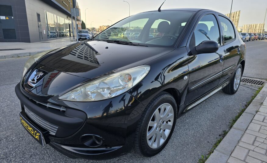 PEUGEOT 206+ 1.4HDI 70CV
