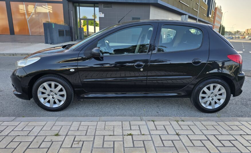 PEUGEOT 206+ 1.4HDI 70CV