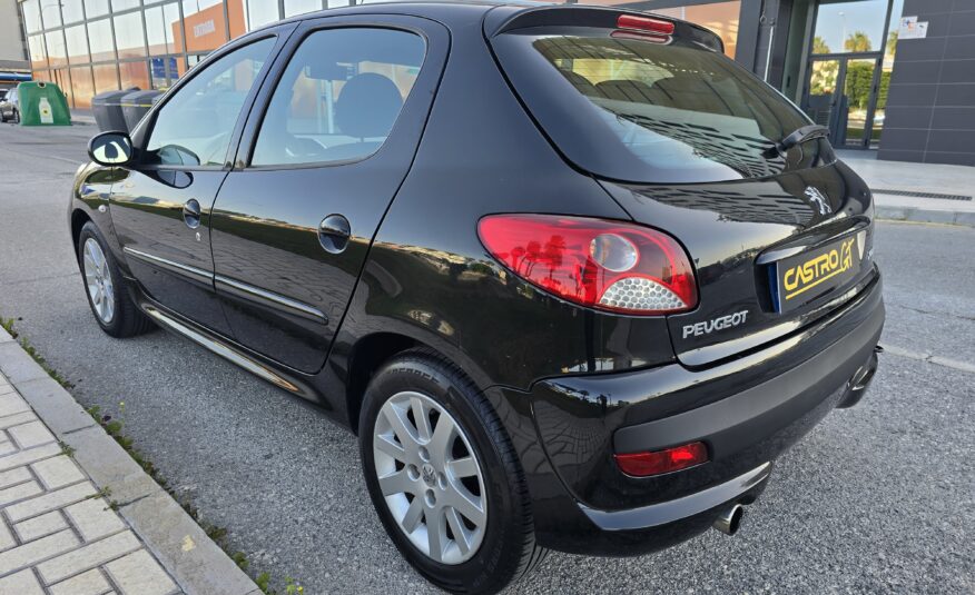 PEUGEOT 206+ 1.4HDI 70CV