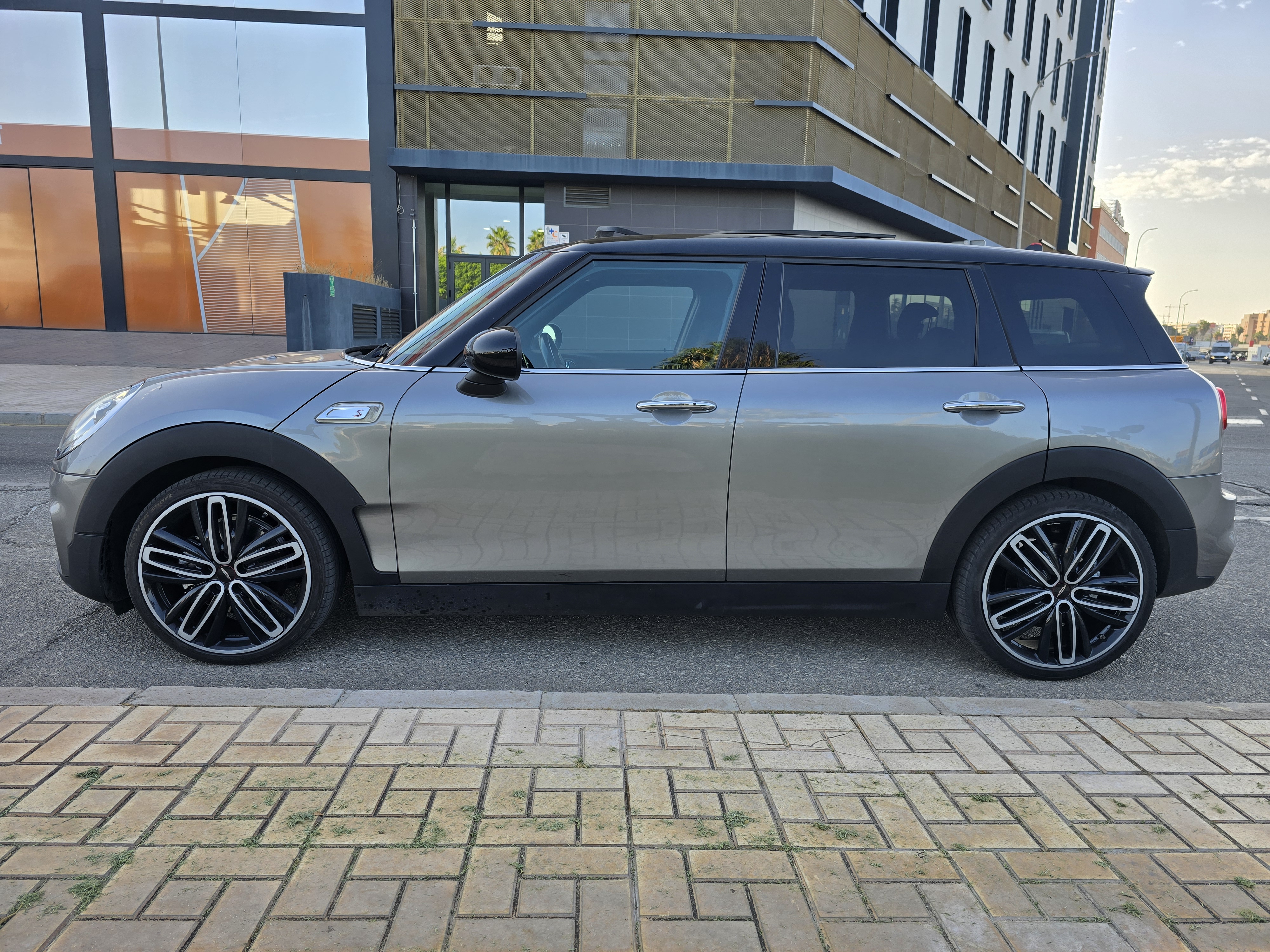 MINI CLUBMAN COOPER SD AUTO 190CV