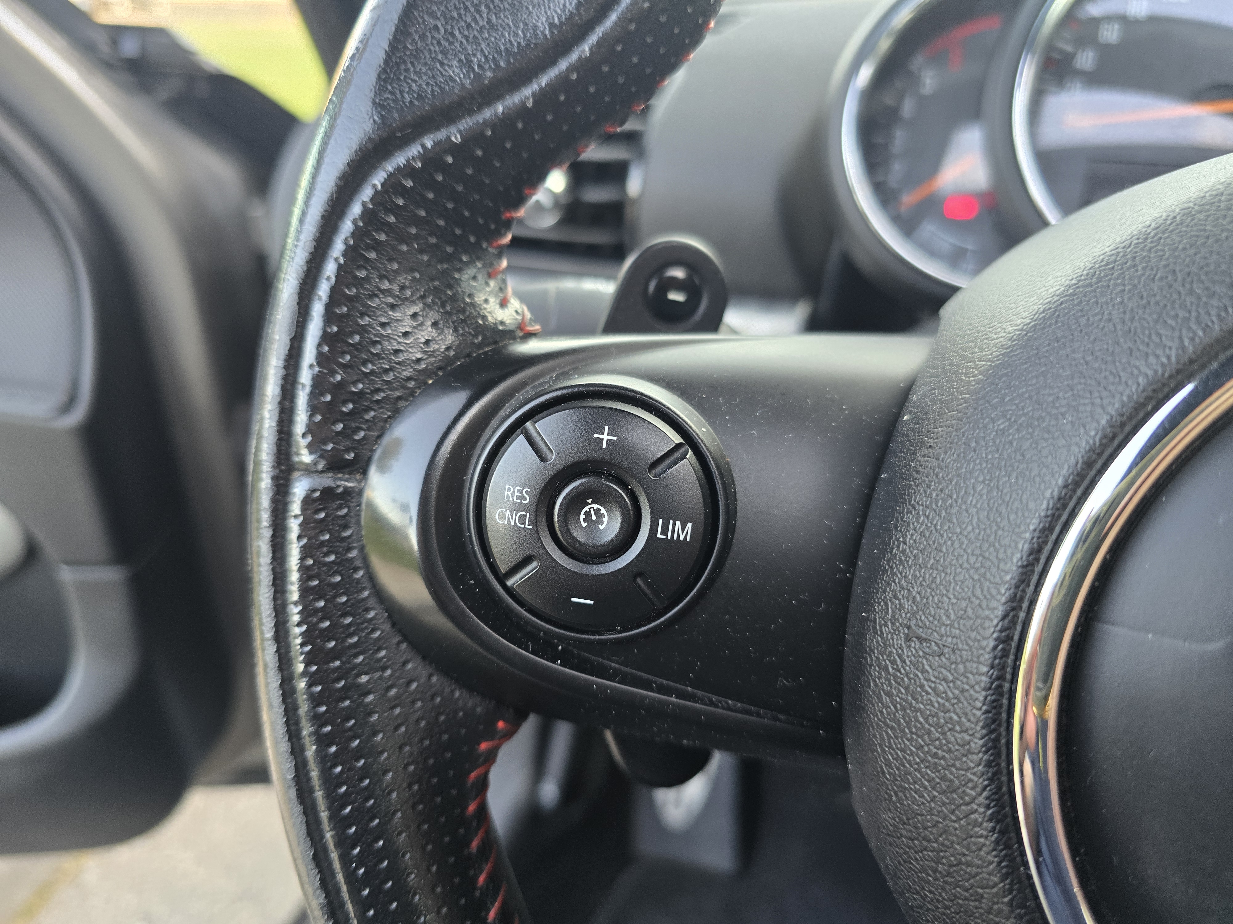 MINI CLUBMAN COOPER SD AUTO 190CV