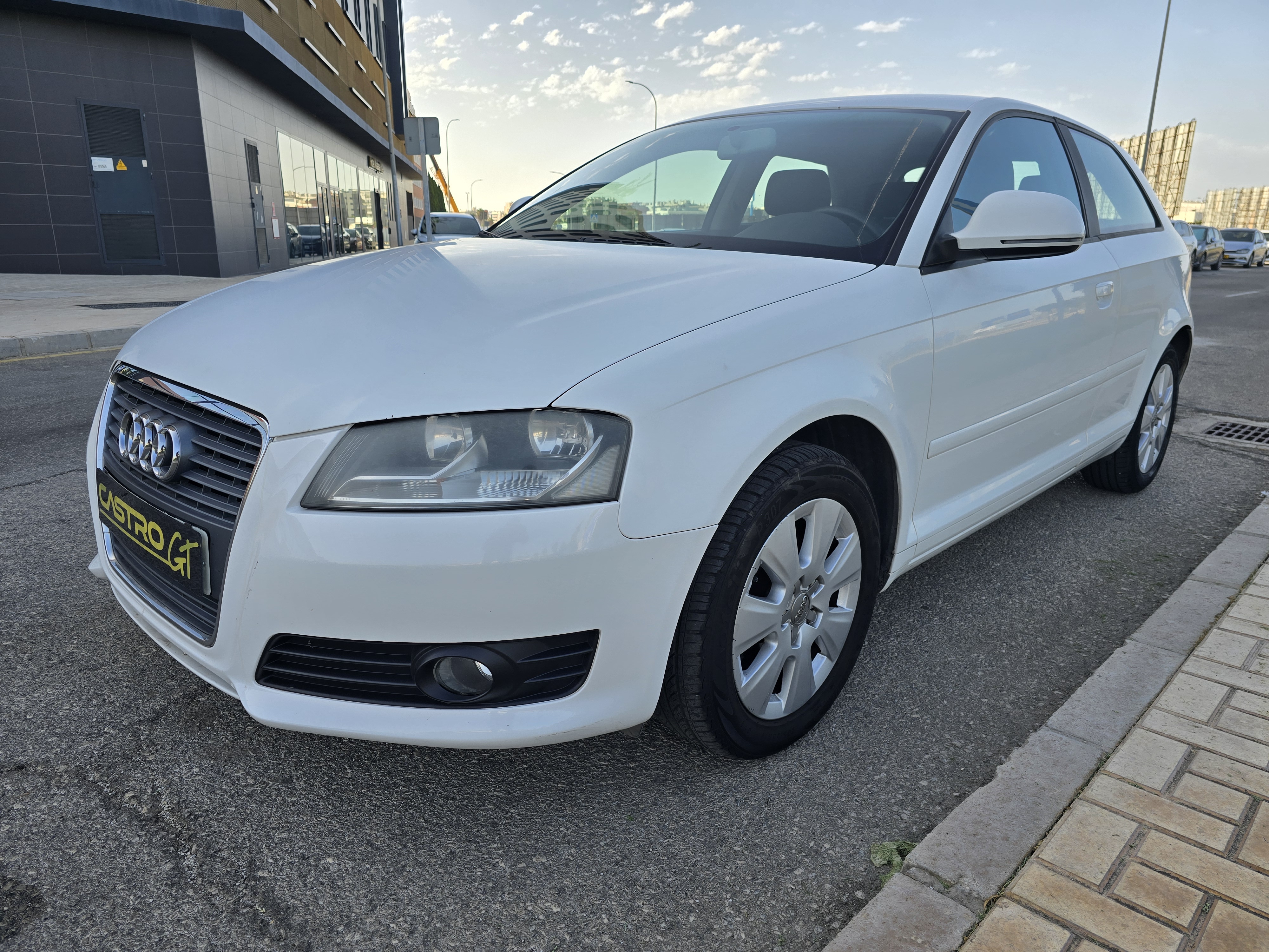 AUDI A3 1.9TDI ATTRACTION 105CV