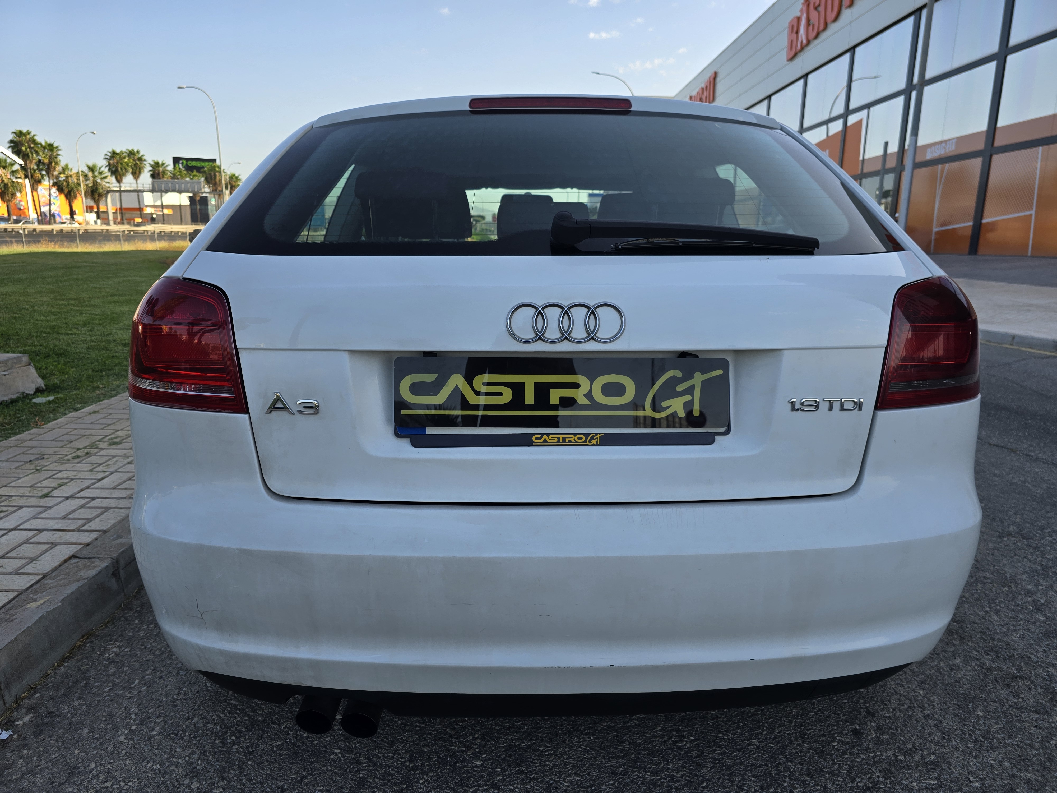 AUDI A3 1.9TDI ATTRACTION 105CV