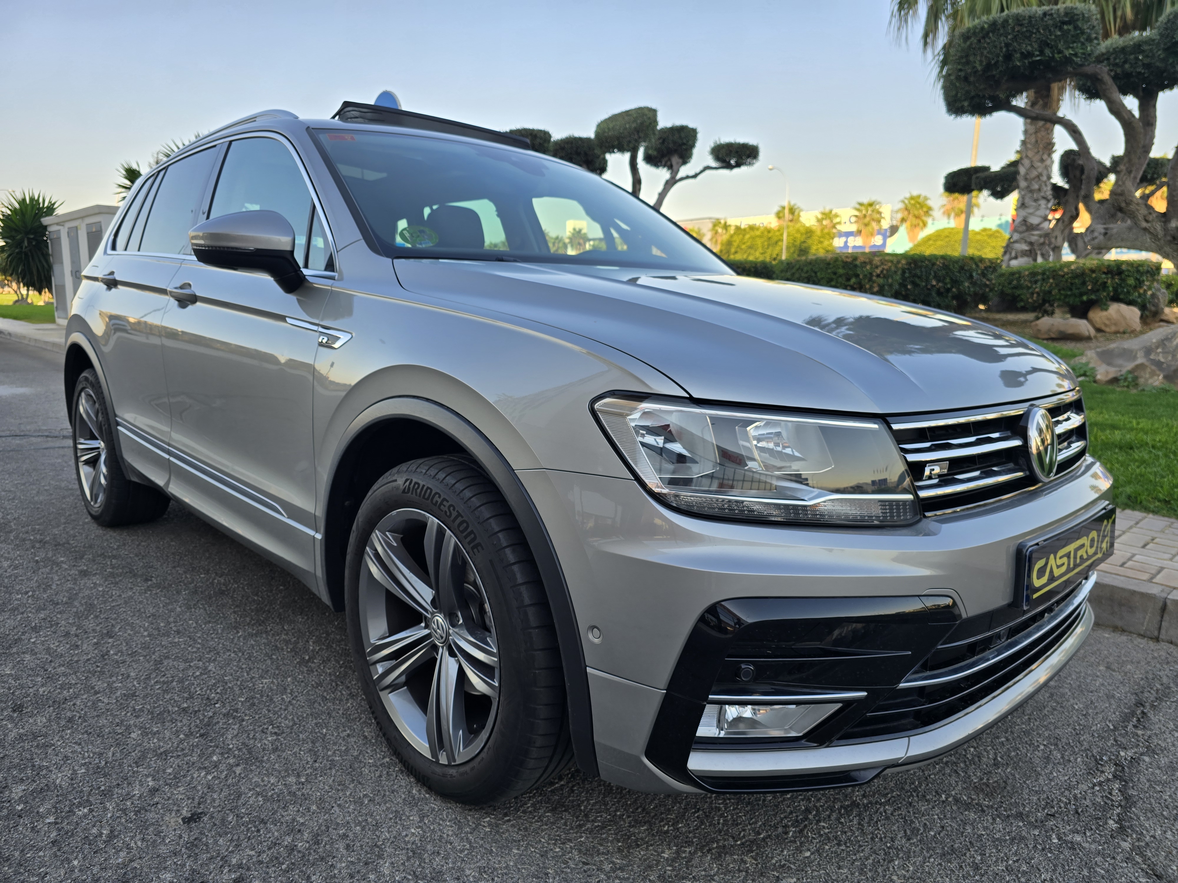 VOLKSWAGEN TIGUAN 2.0TDI R-LINE DSG 4-MOTION 150CV