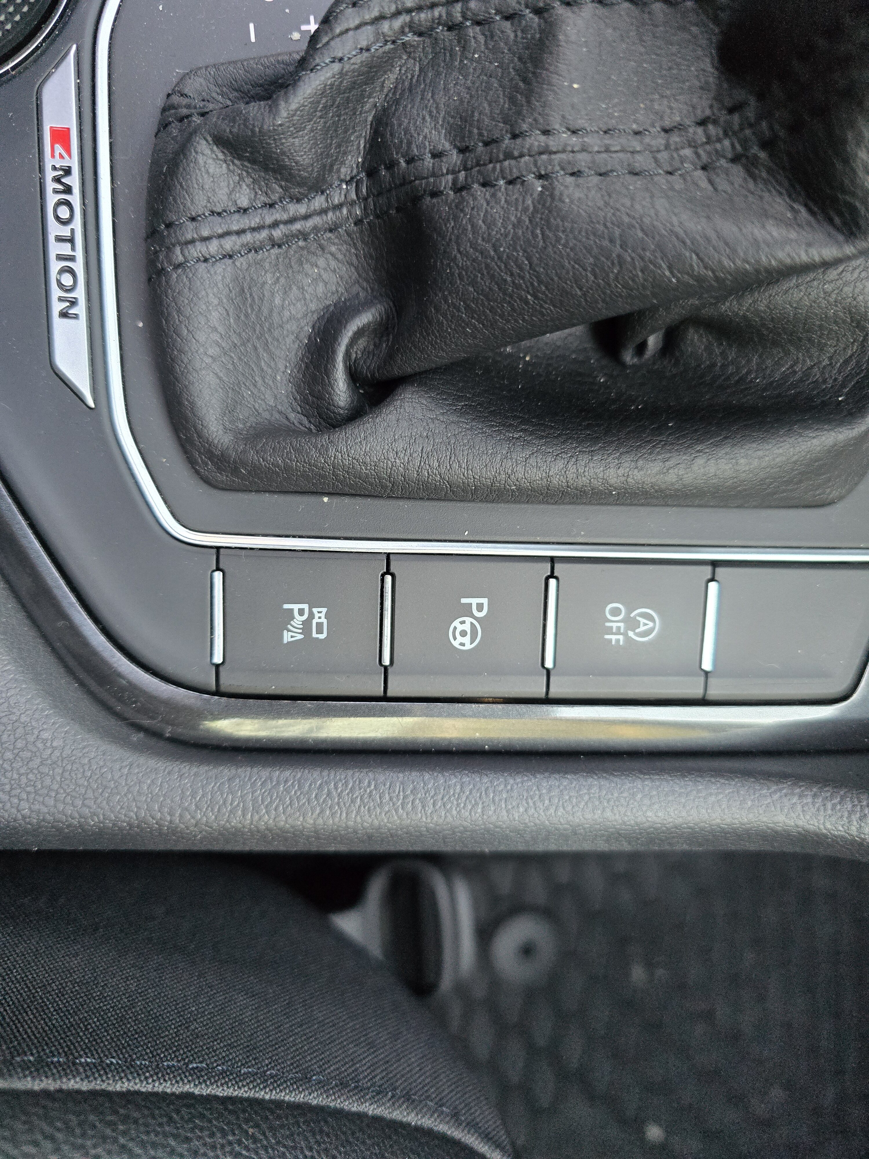 VOLKSWAGEN TIGUAN 2.0TDI R-LINE DSG 4-MOTION 150CV