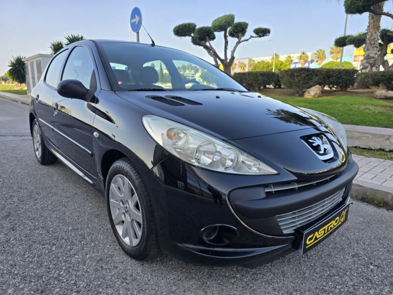 PEUGEOT 206+ 1.4HDI