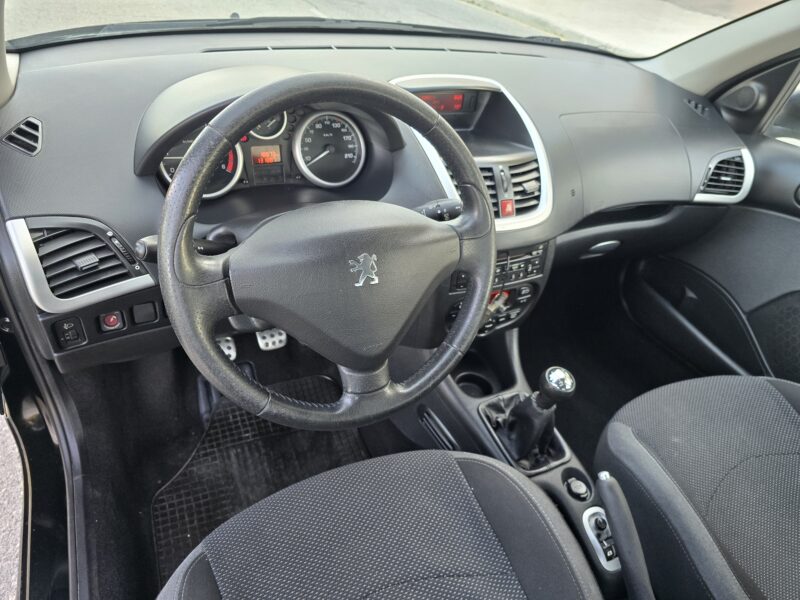 PEUGEOT 206+ 1.4HDI