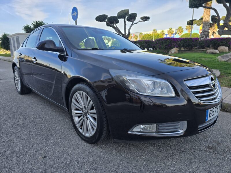 OPEL INSIGNIA 1.4T TURBO SELECTIVE