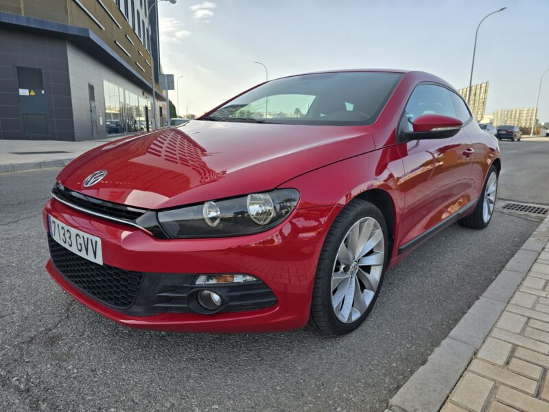VOLKSWAGEN Scirocco 1.4TSI DSG R-LINE