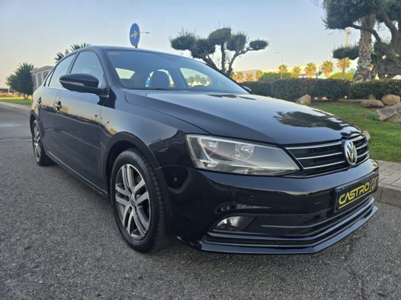 VOLKSWAGEN JETTA 2.0TDI SPORT BMT