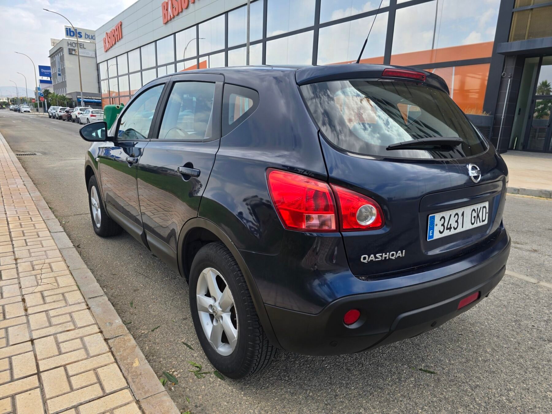 NISSAN Qashqai 2.0 TEKNA