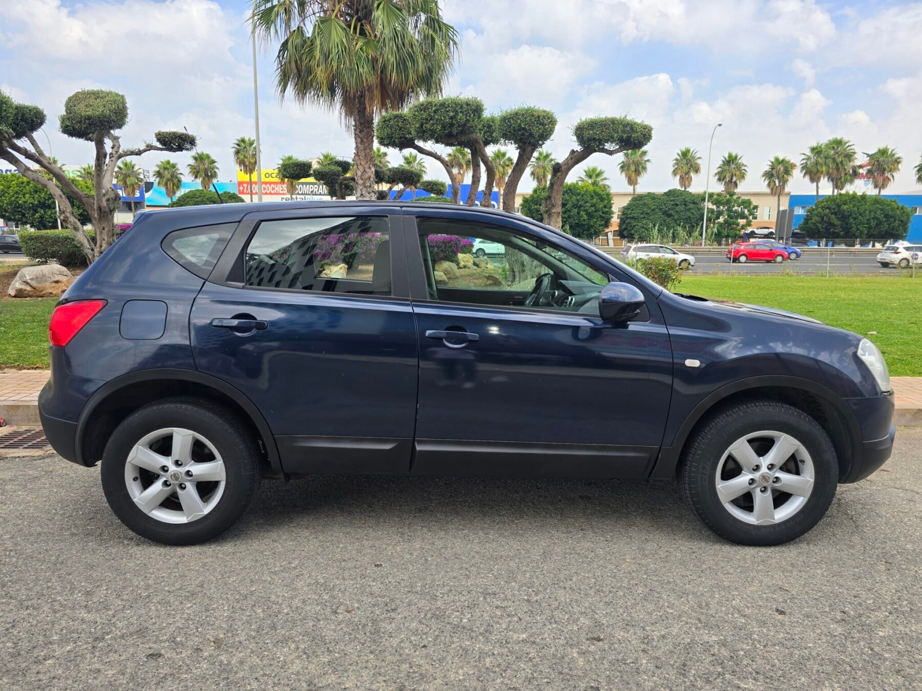 NISSAN Qashqai 2.0 TEKNA