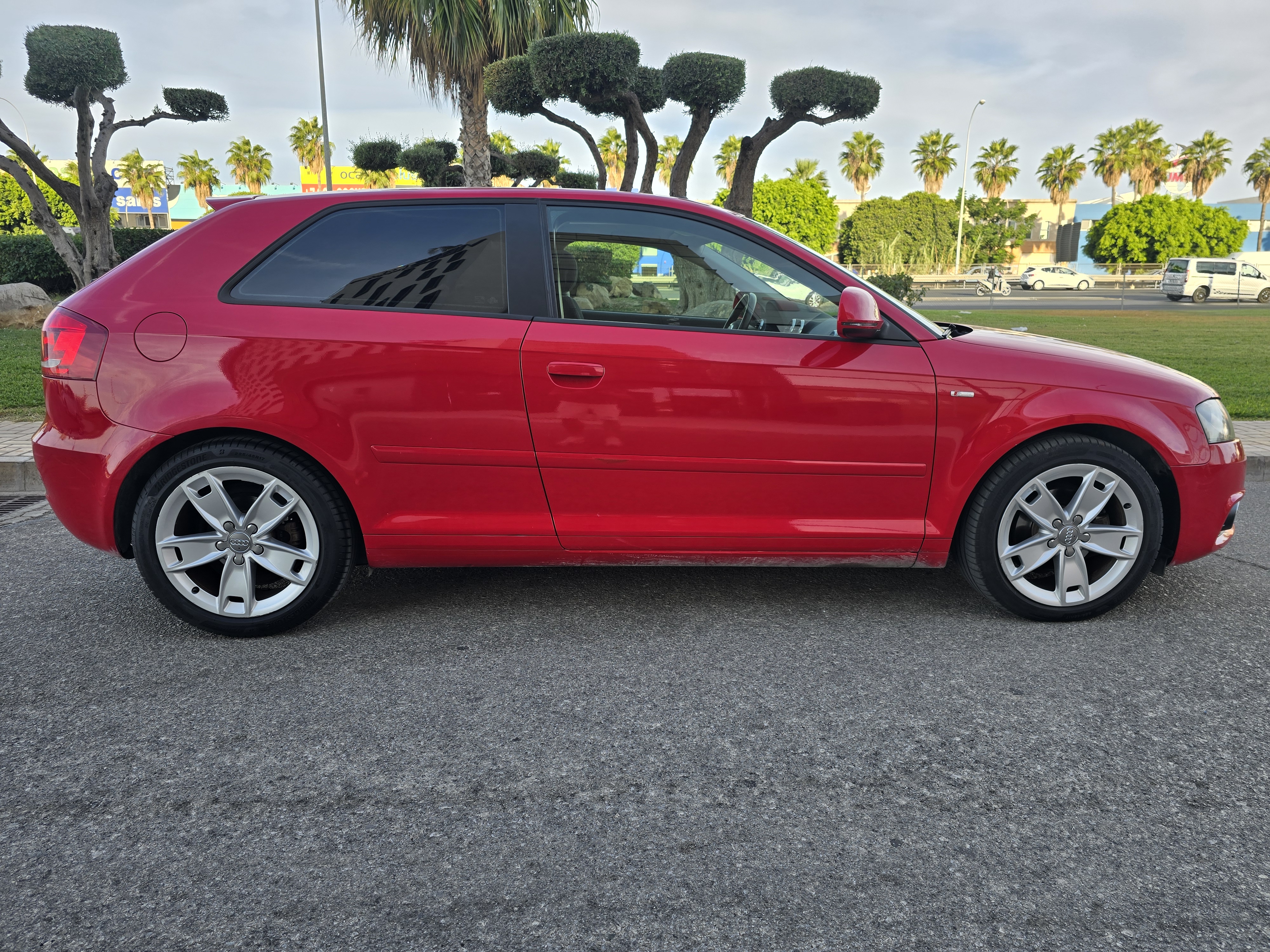 AUDI A3 1.9TDI ATTRACTION 105CV