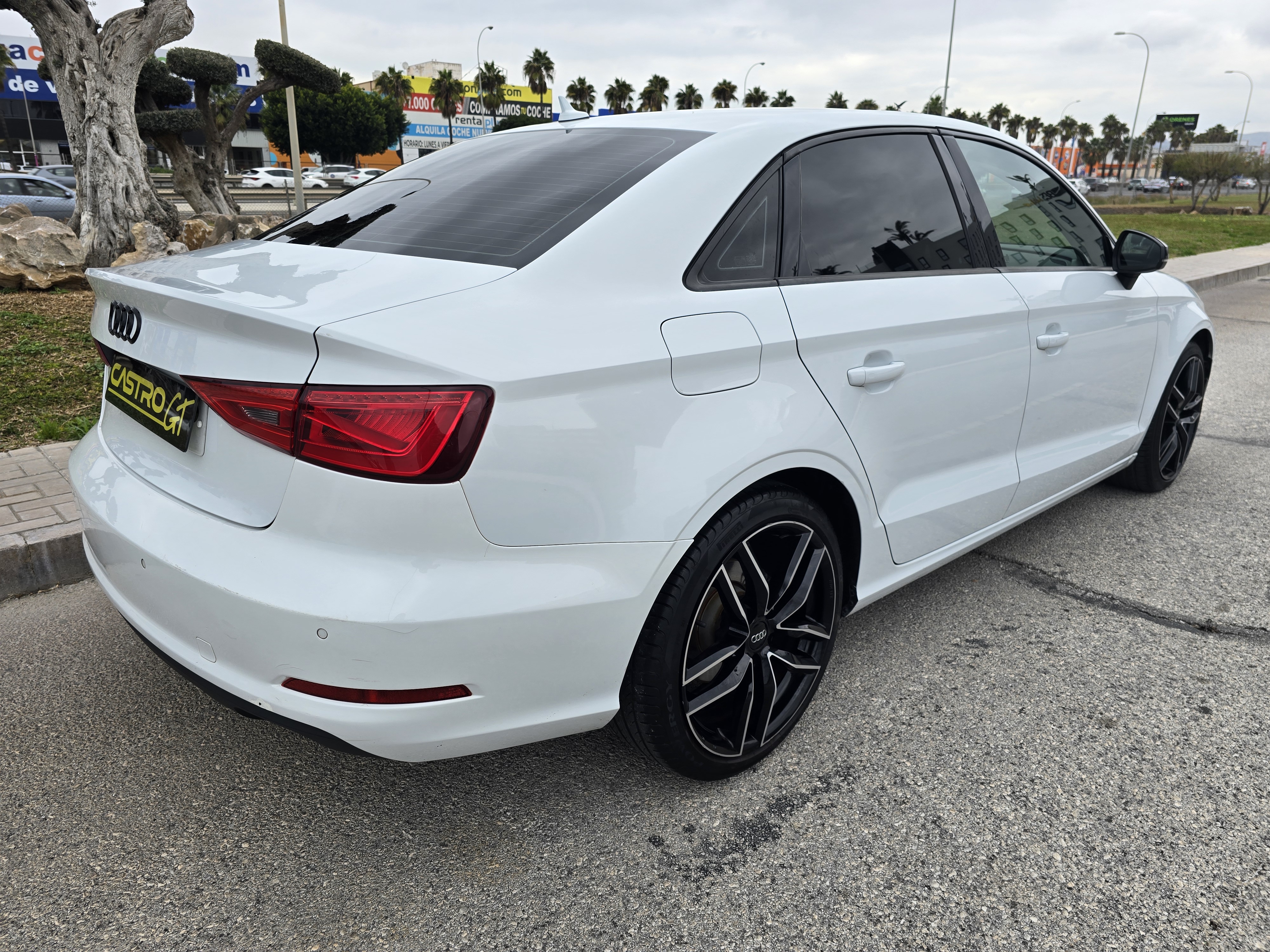 AUDI A3 SEDAN 2.0TDI S-LINE 150CV