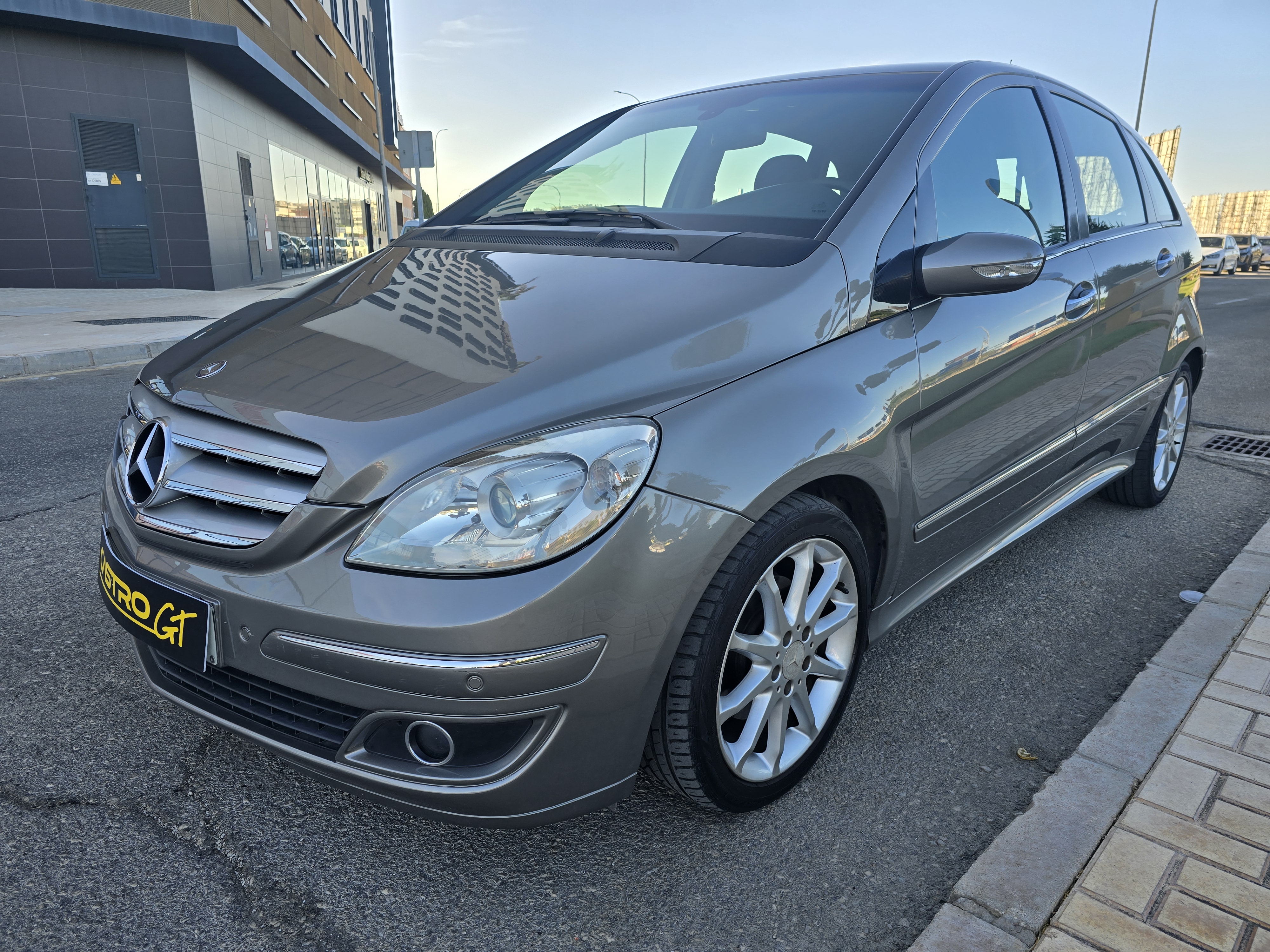 MERCEDES-BENZ CLASE B 180CDI AUTO 109CV