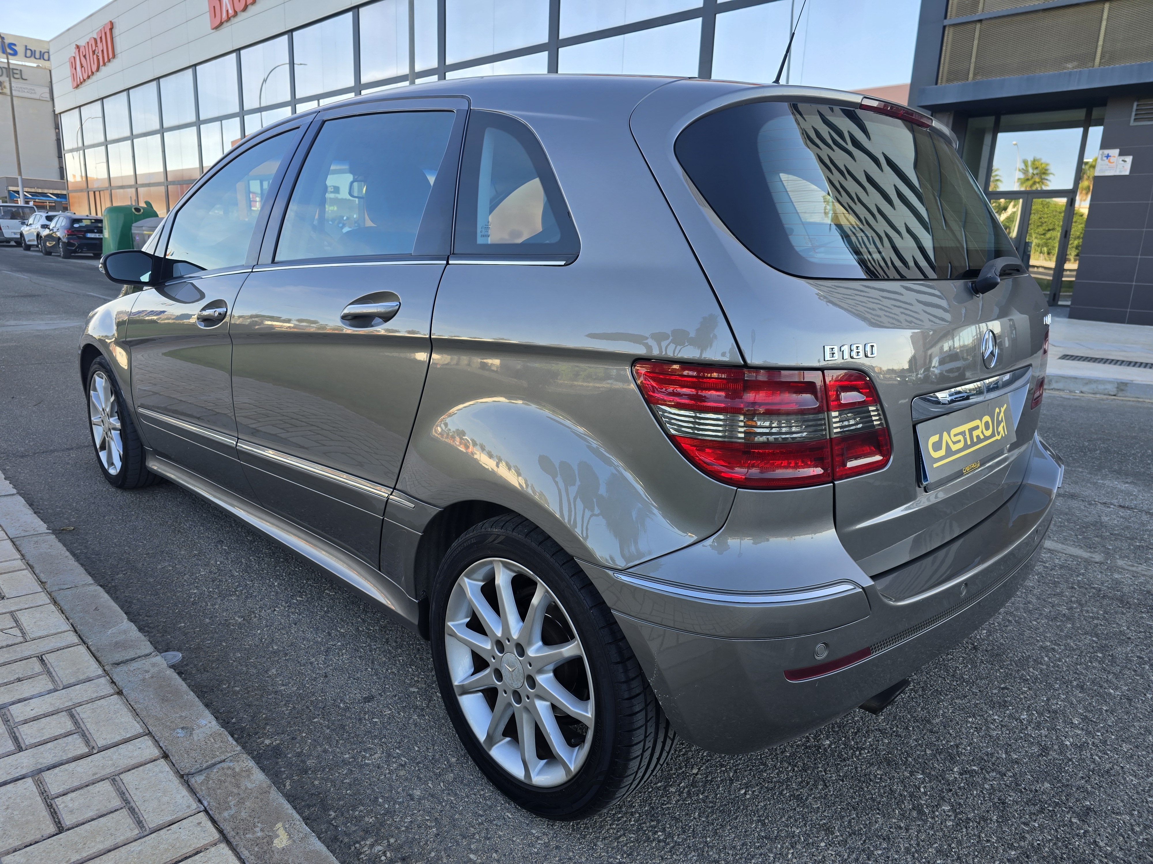 MERCEDES-BENZ CLASE B 180CDI AUTO 109CV
