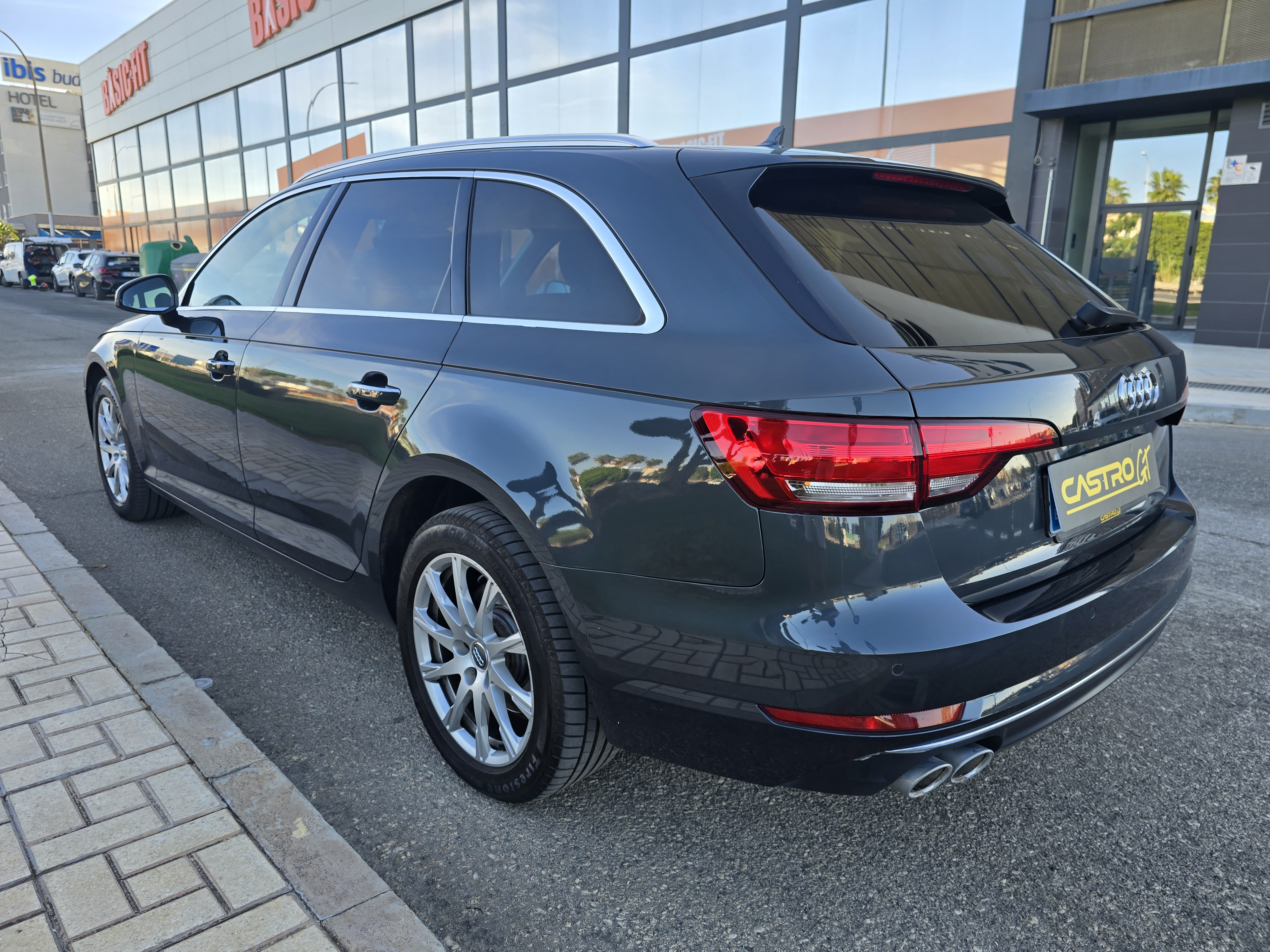 AUDI A4 AVANT 2.0TDI S-TRONIC S-LINE 190CV