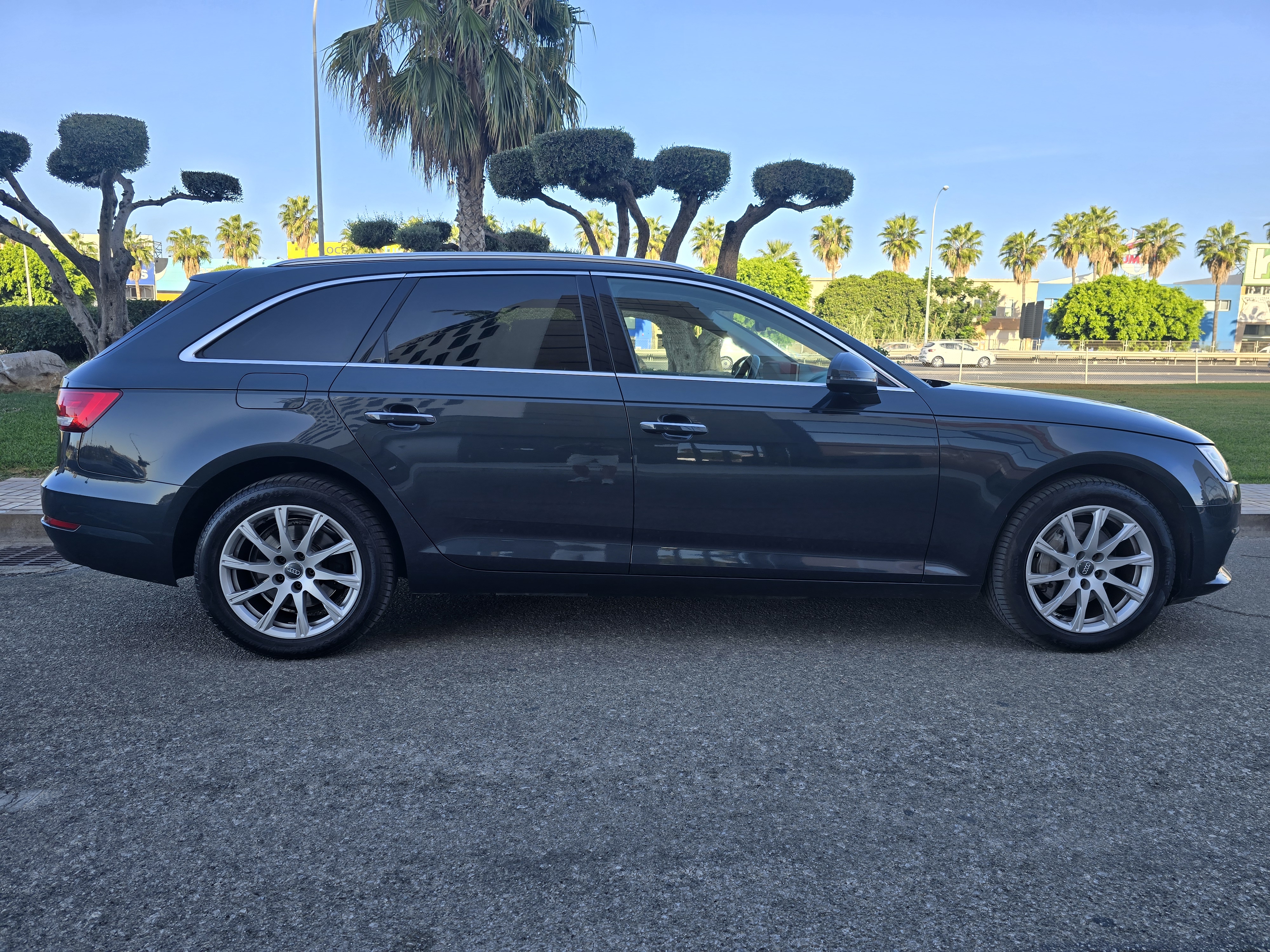 AUDI A4 AVANT 2.0TDI S-TRONIC S-LINE 190CV