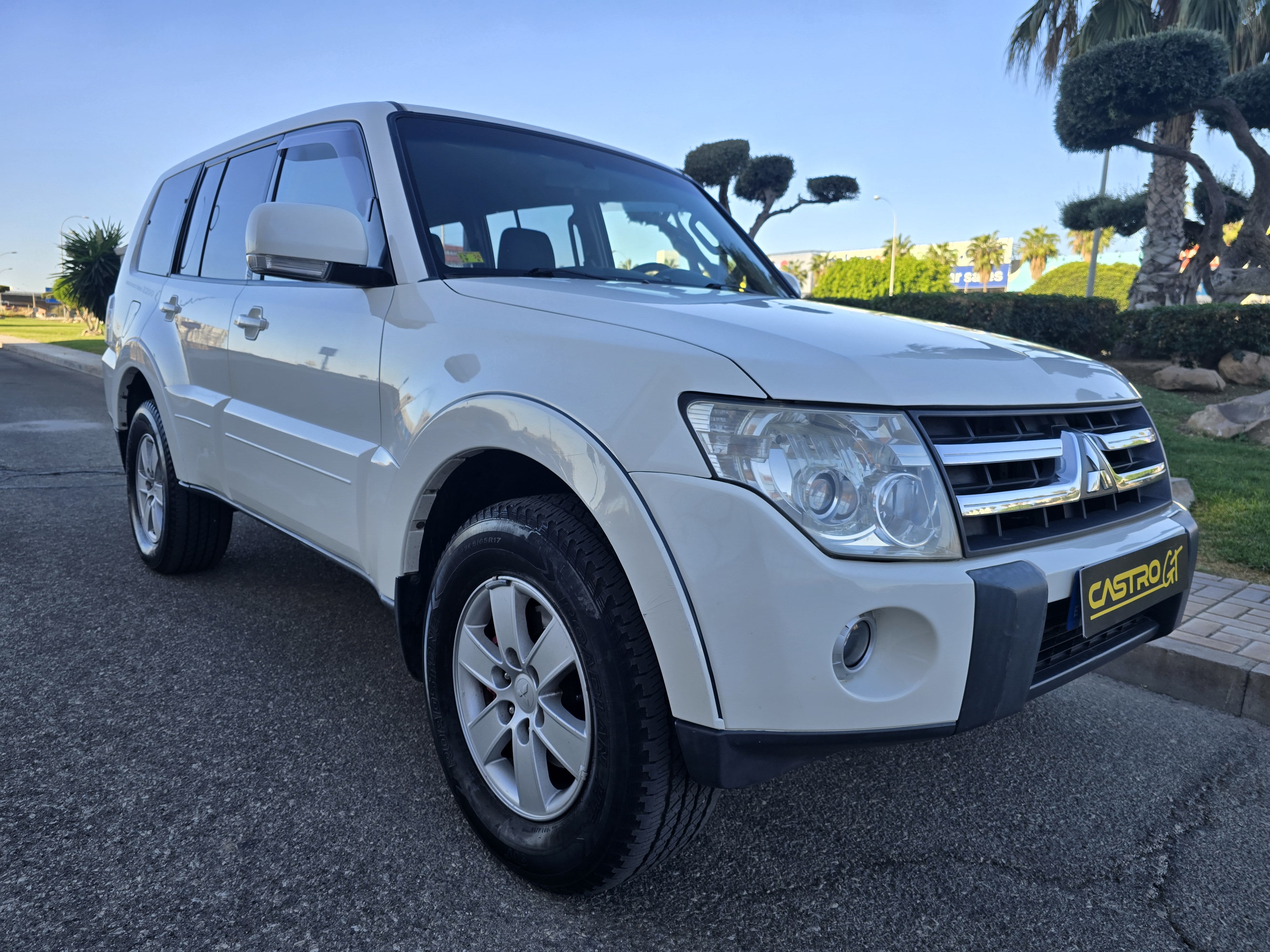 MITSUBISHI MONTERO 3.2DiD KAITEKI 4X4 160CV