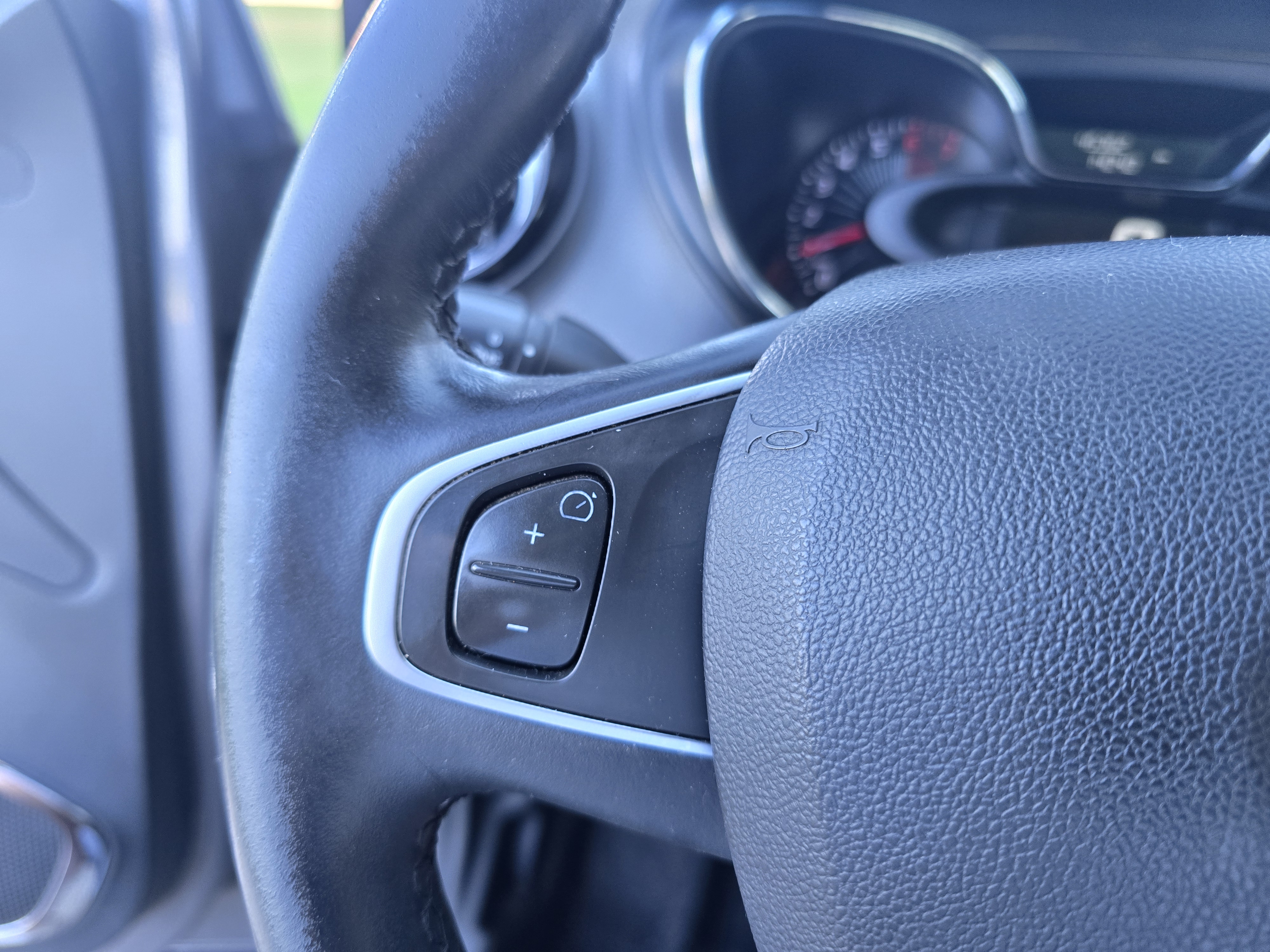 RENAULT CAPTUR TCE ENERGY ZEN 90CV