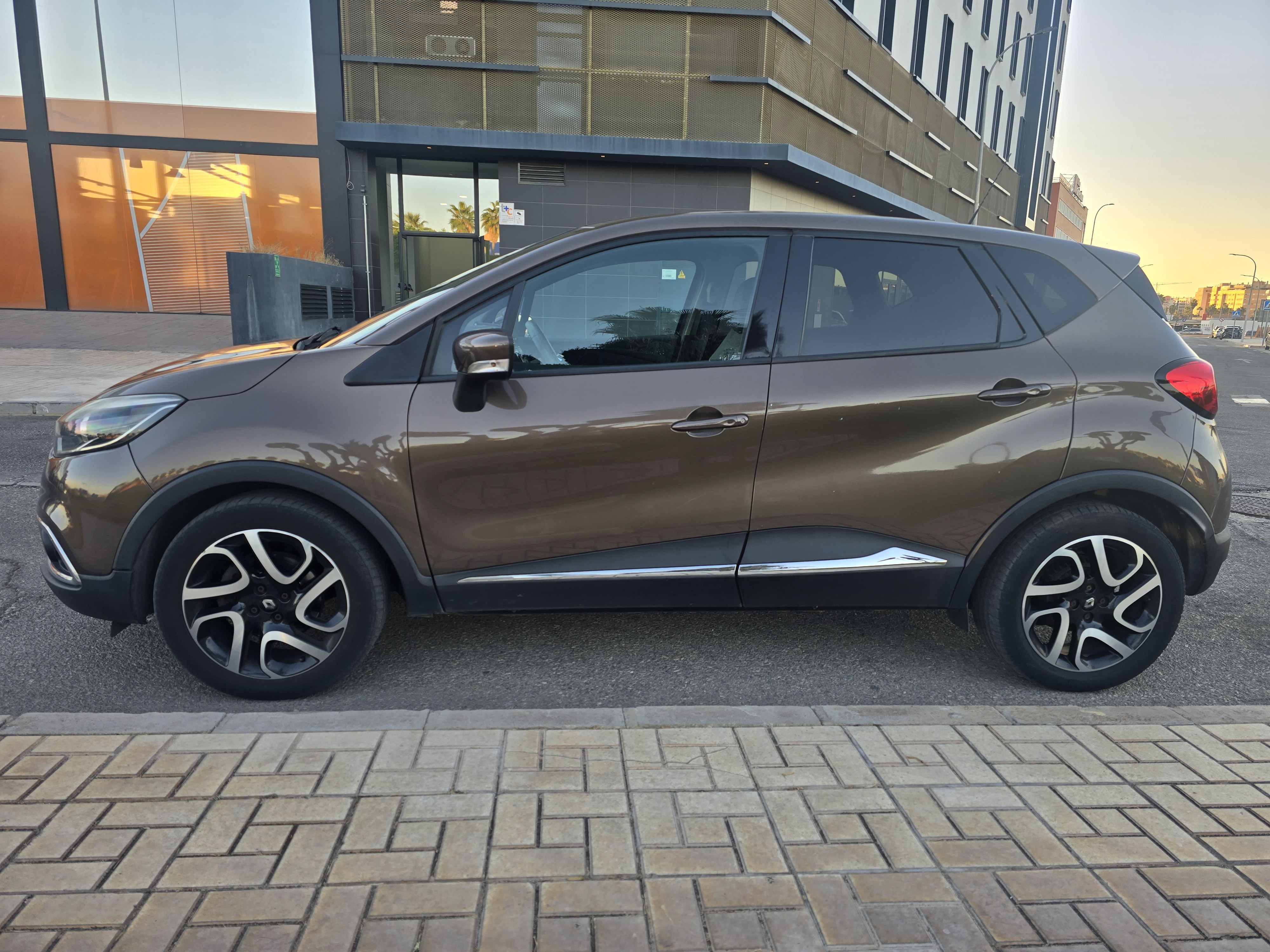 RENAULT CAPTUR 1.5DCi ZEN ENERGY 90CV