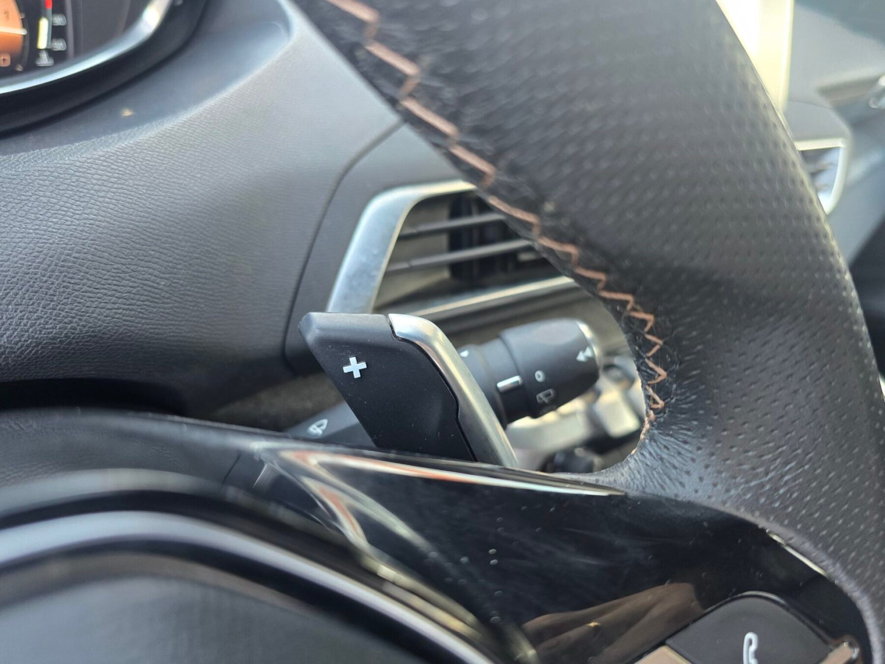 PEUGEOT 5008 1.6 GT-LINE THP 165CV