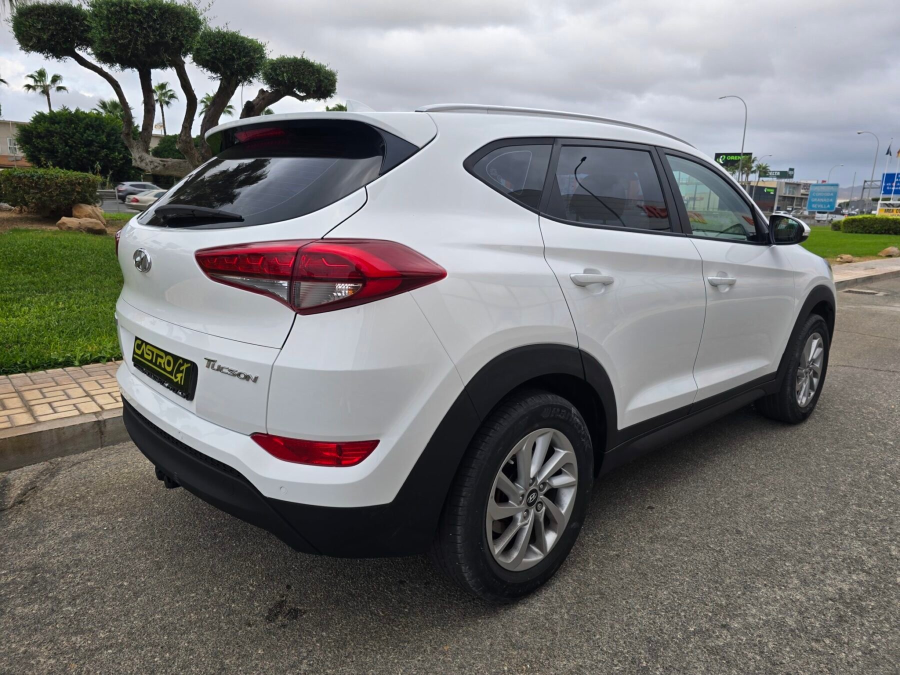 HYUNDAI TUCSON 1.6TGDi TECNO 4X2 GO 131CV