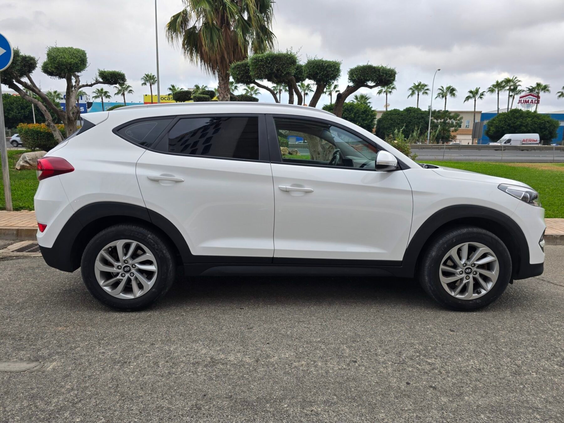 HYUNDAI TUCSON 1.6TGDi TECNO 4X2 GO 131CV