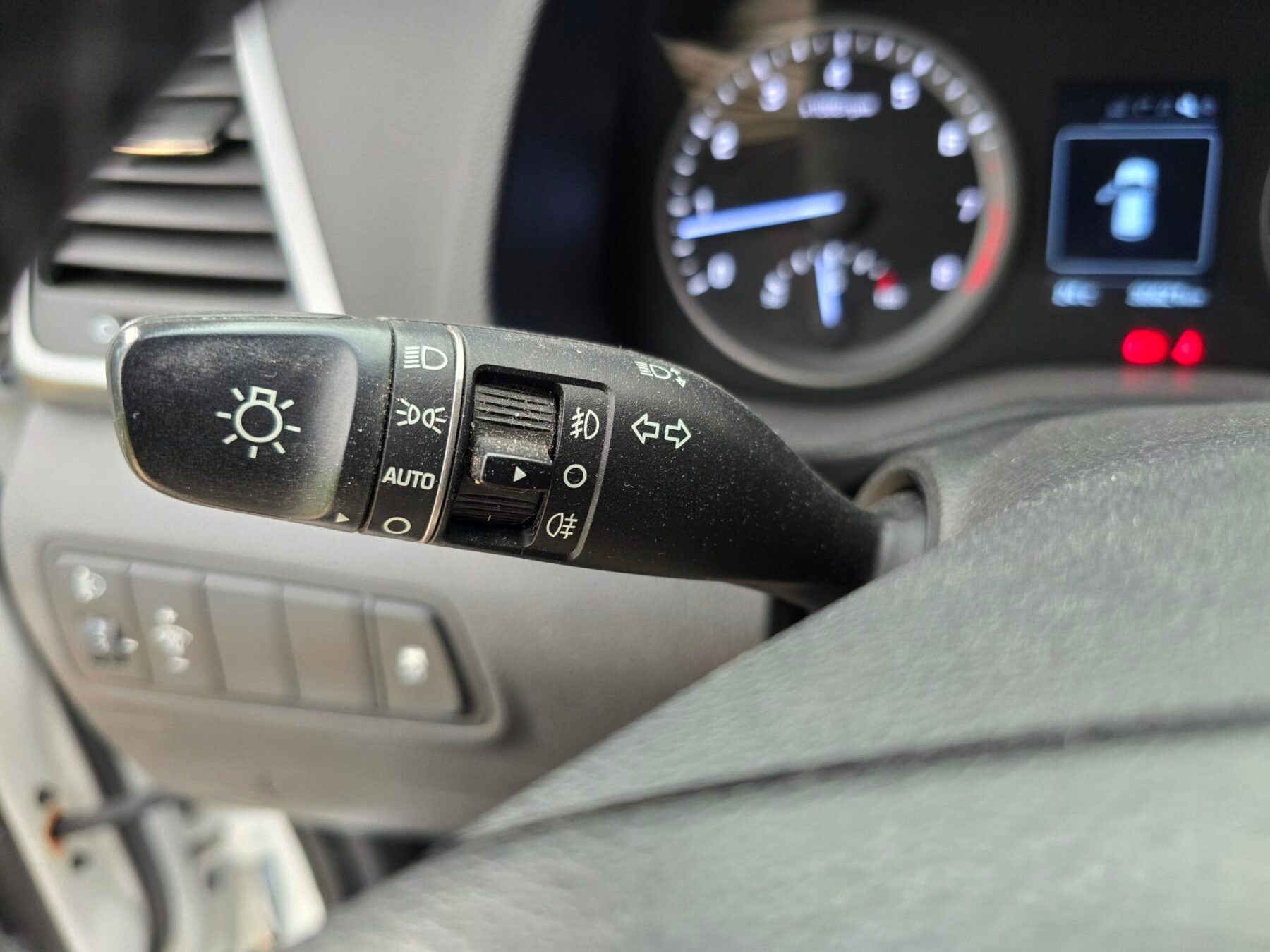 HYUNDAI TUCSON 1.6TGDi TECNO 4X2 GO 131CV