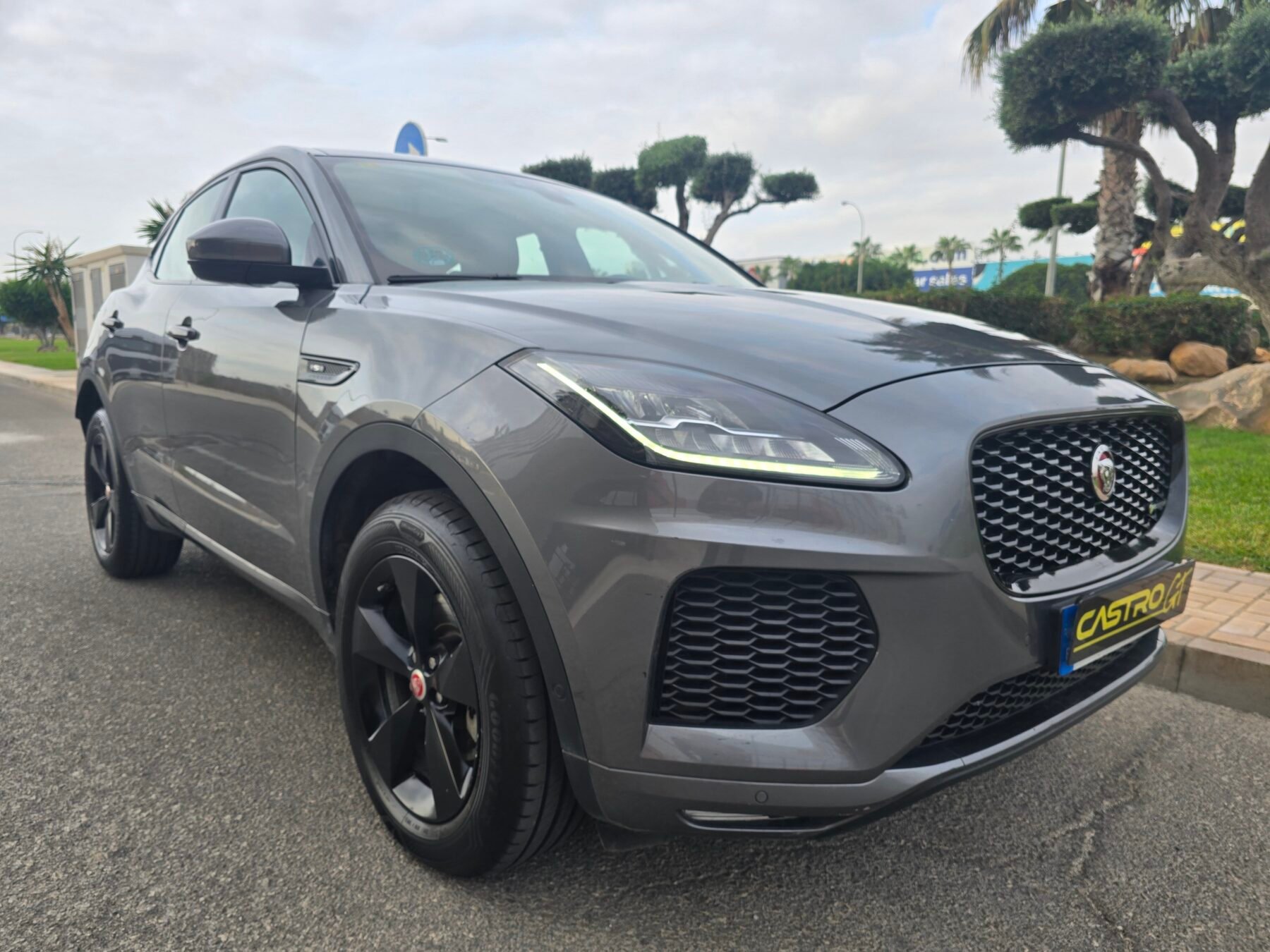 JAGUAR E-PACE 2.0D R-DYNAMIC HSE 4WD 180CV