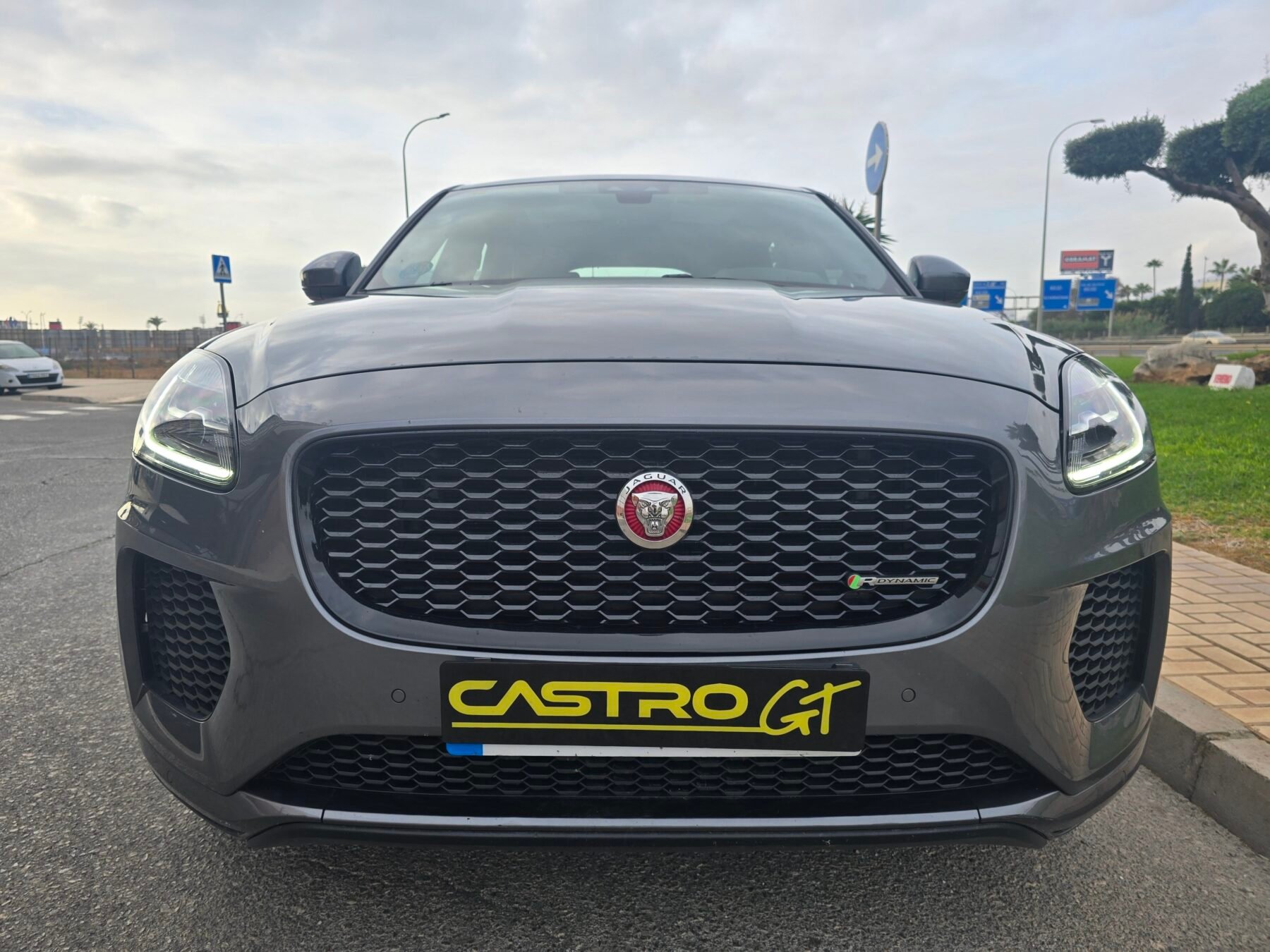 JAGUAR E-PACE 2.0D R-DYNAMIC HSE 4WD 180CV