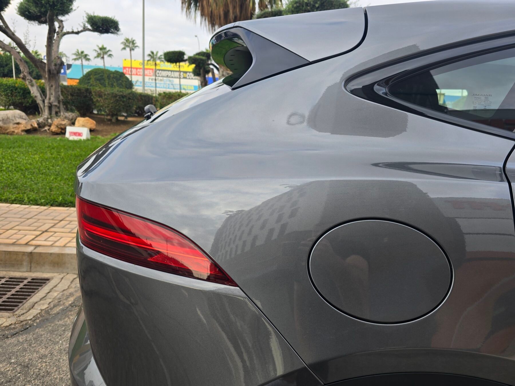 JAGUAR E-PACE 2.0D R-DYNAMIC HSE 4WD 180CV