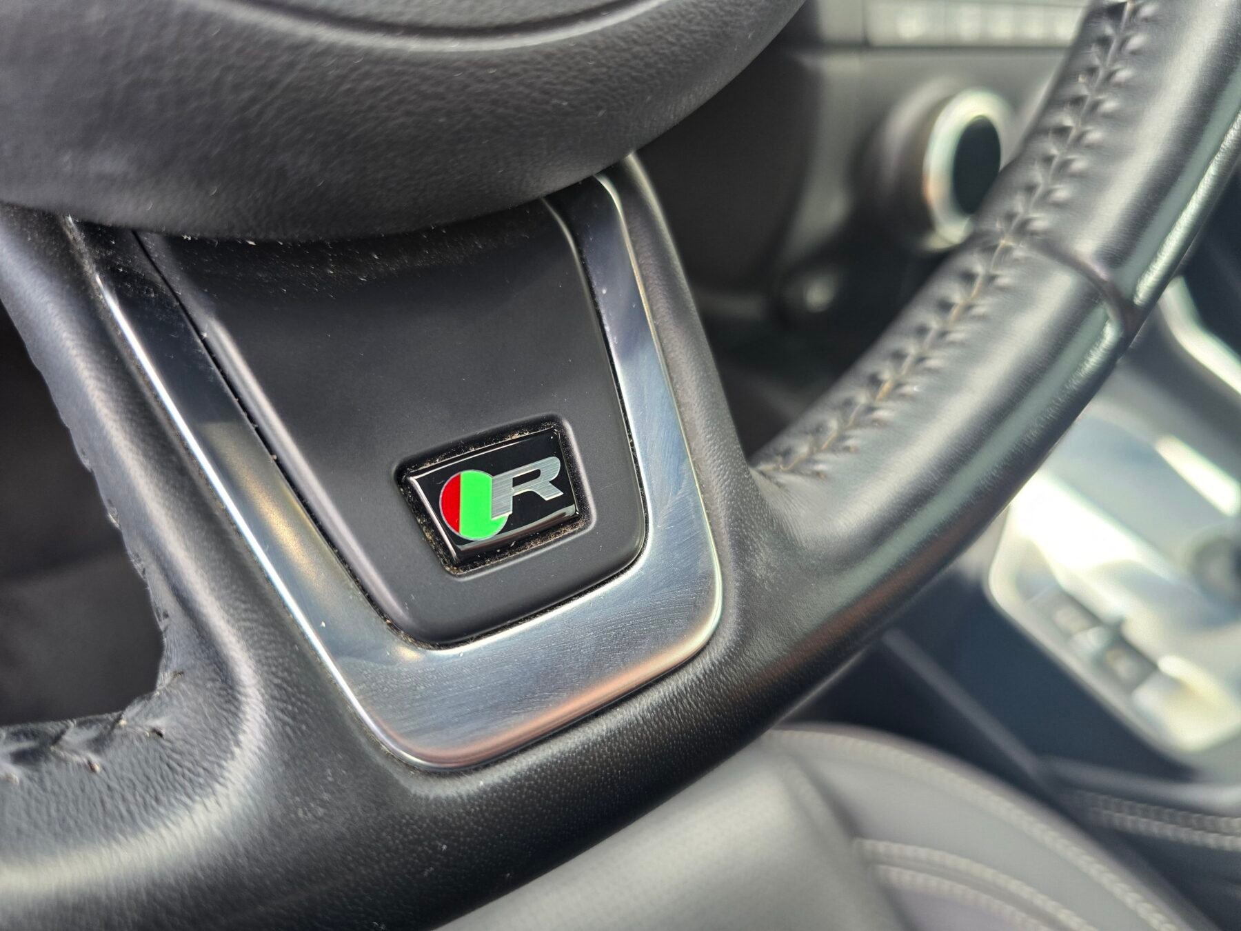 JAGUAR E-PACE 2.0D R-DYNAMIC HSE 4WD 180CV