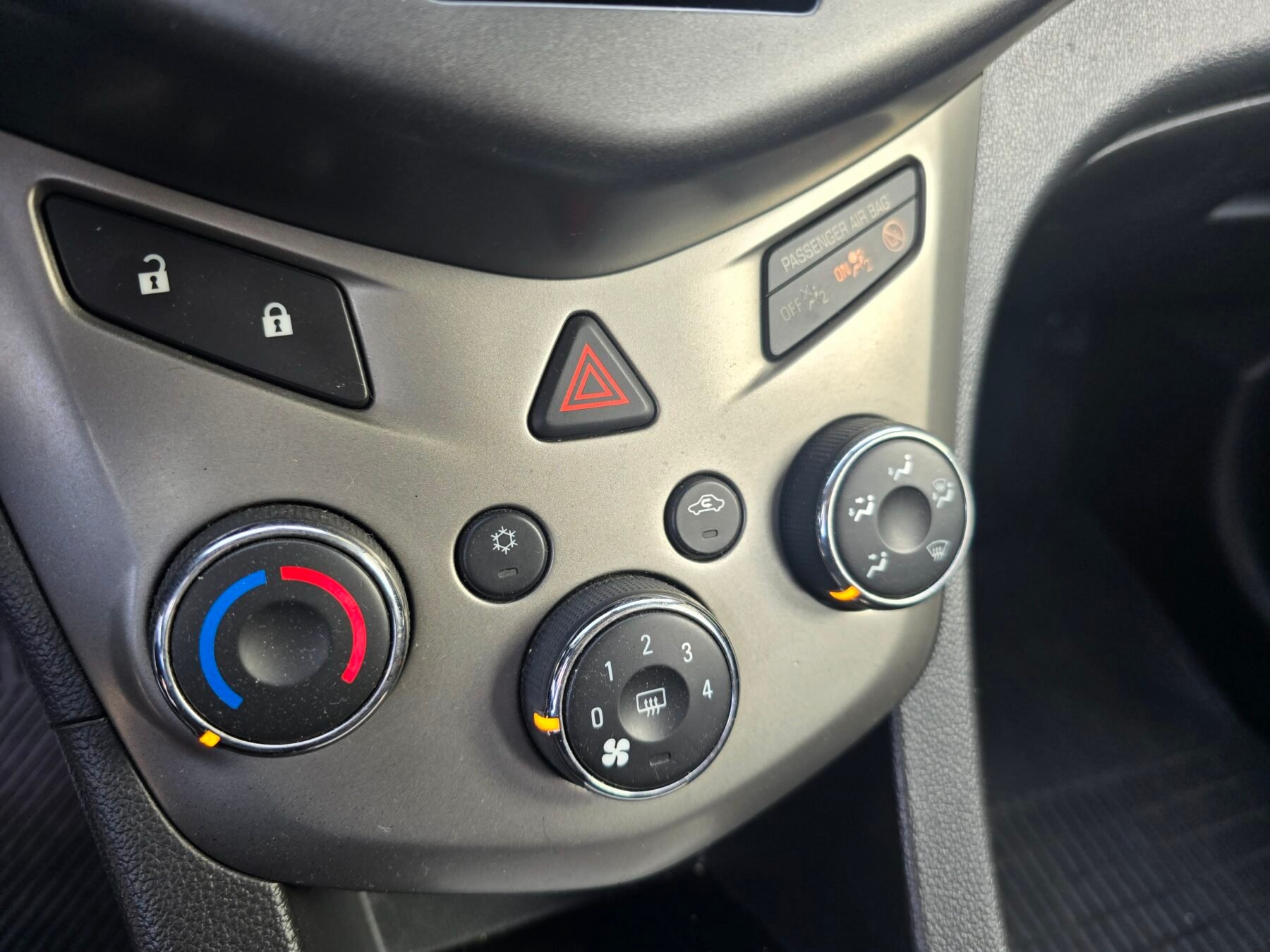 CHEVROLET AVEO 1.2LT 86CV