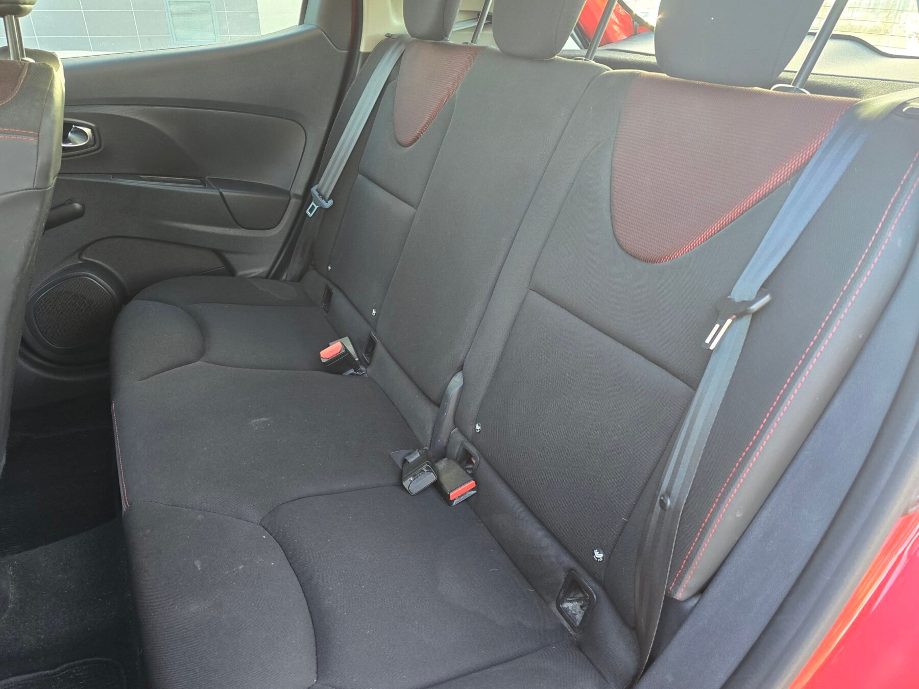 RENAULT CLIO 1.2 AUTHENTIQUE 75CV