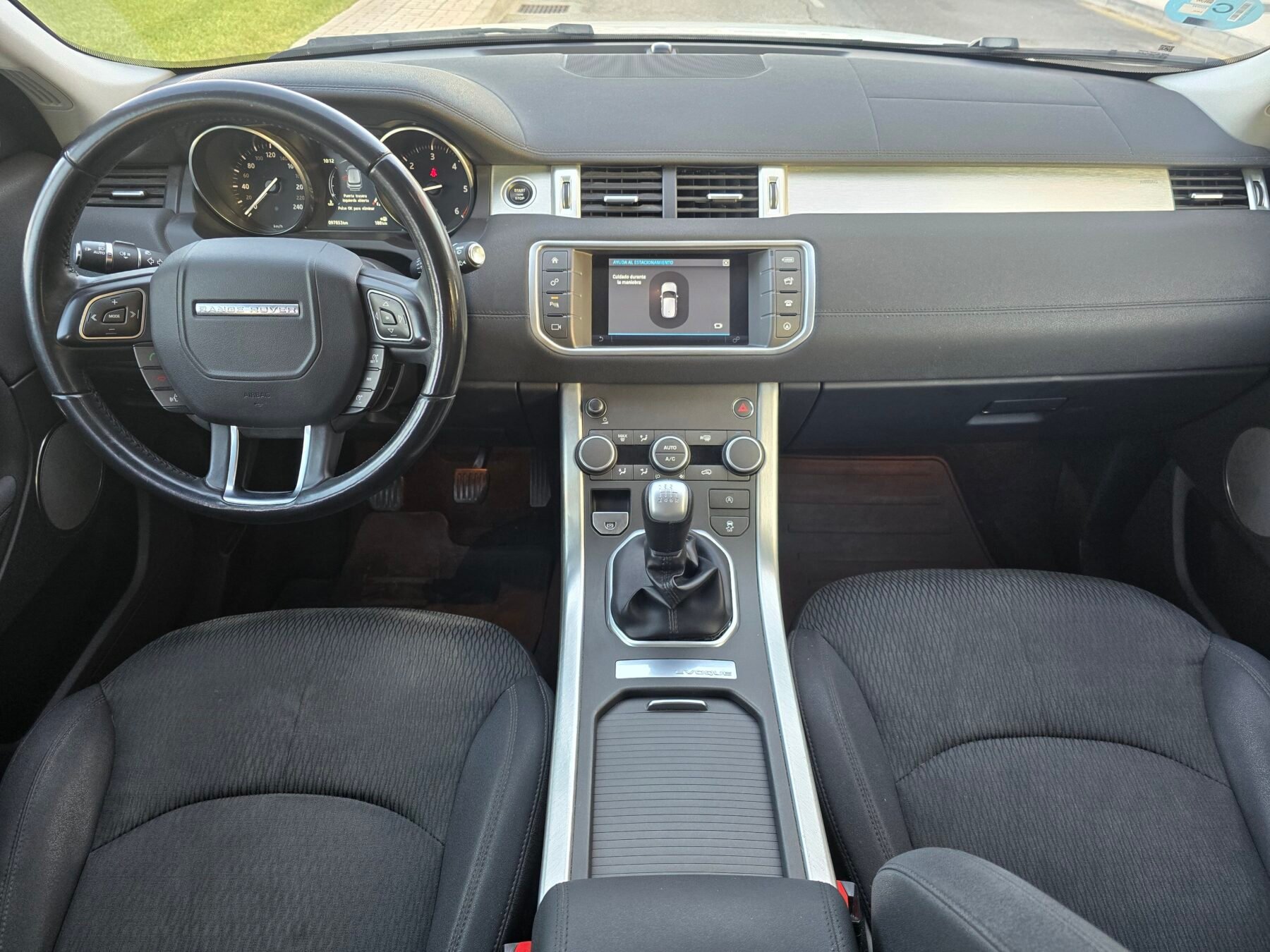 LAND-ROVER RANGE ROVER EVOQUE 2.0L 4X2 SE 150CV