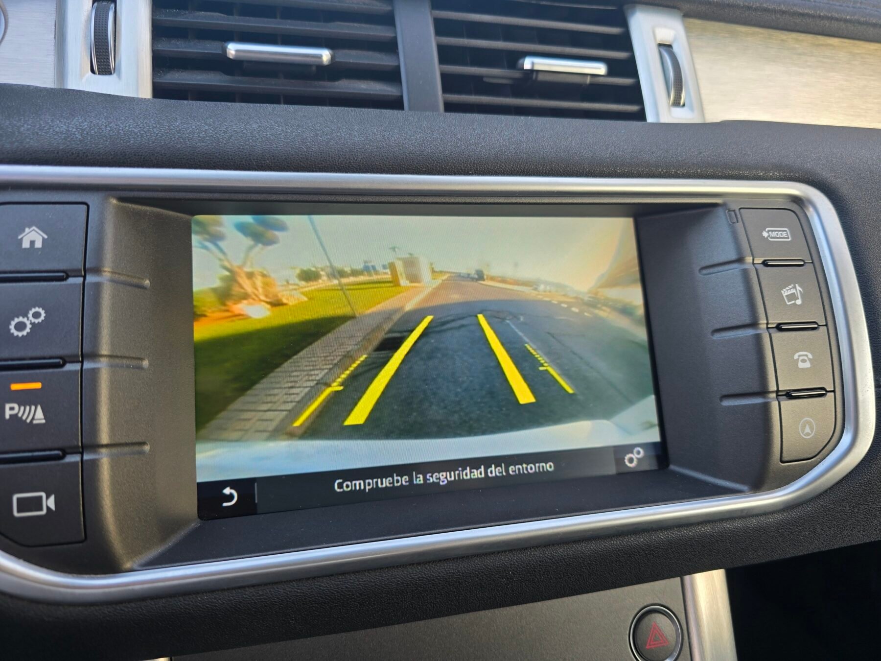 LAND-ROVER RANGE ROVER EVOQUE 2.0L 4X2 SE 150CV