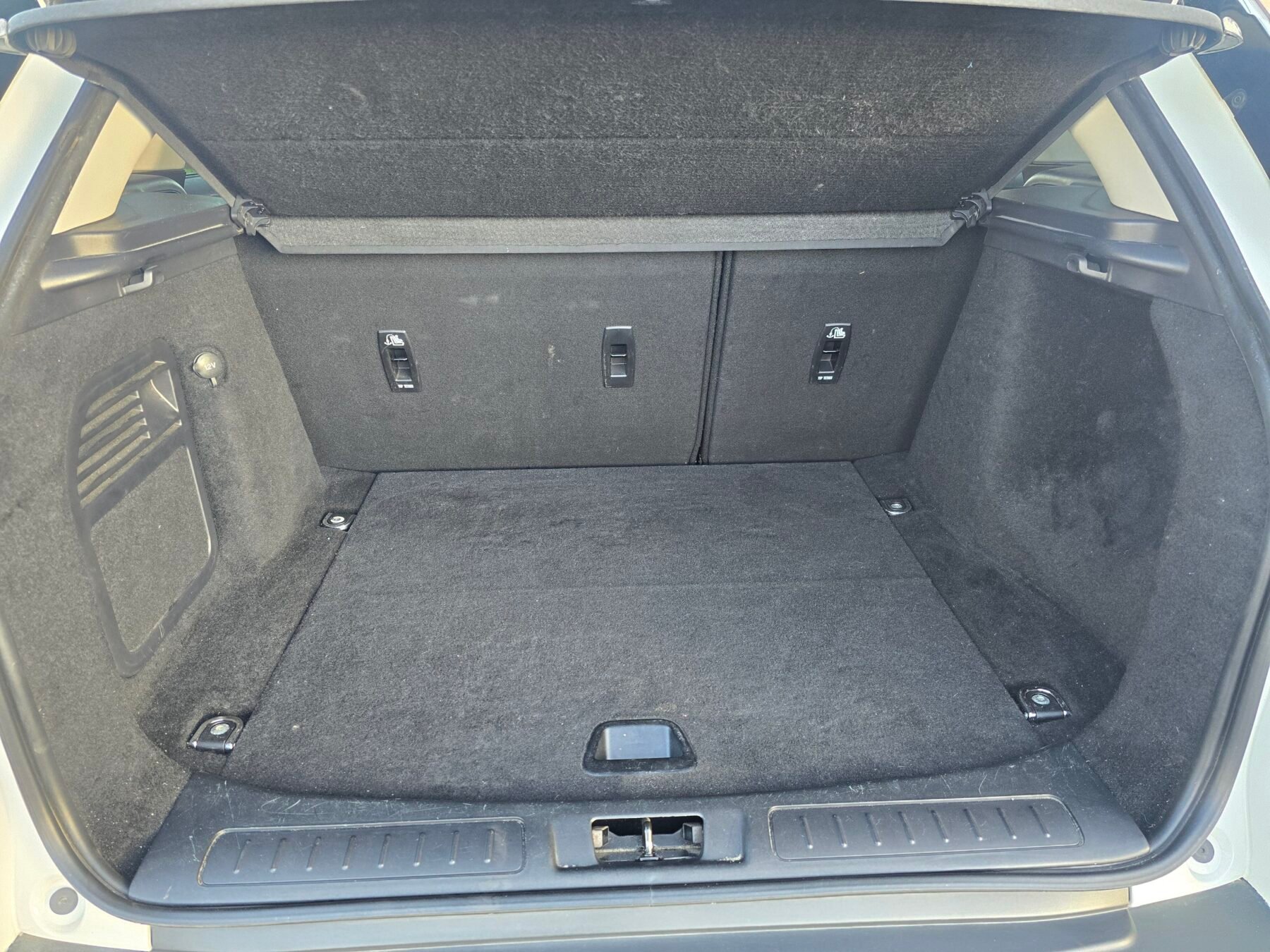 LAND-ROVER RANGE ROVER EVOQUE 2.0L 4X2 SE 150CV