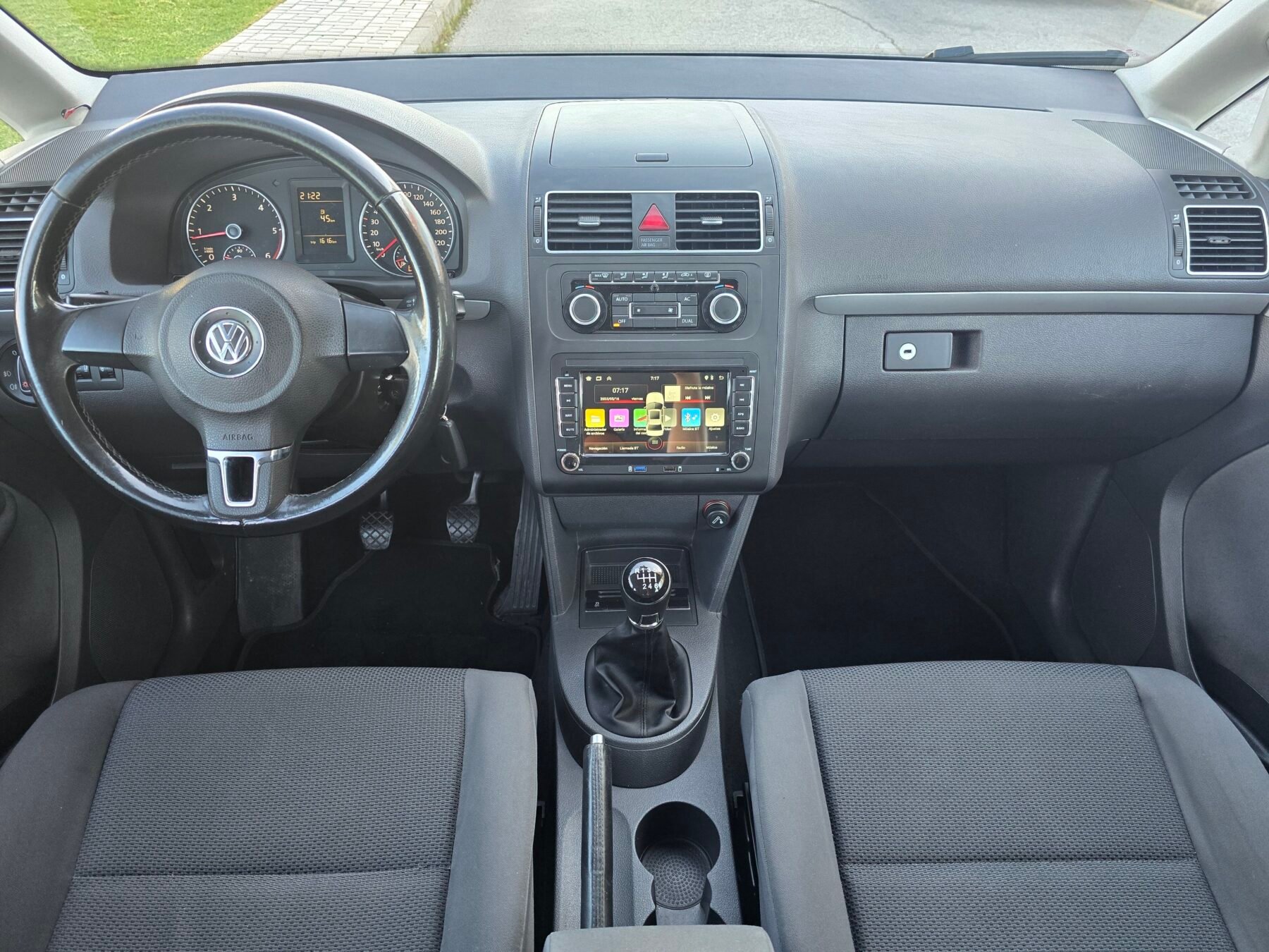 VOLKSWAGEN TOURAN 1.6TDI ADVANCE 105CV