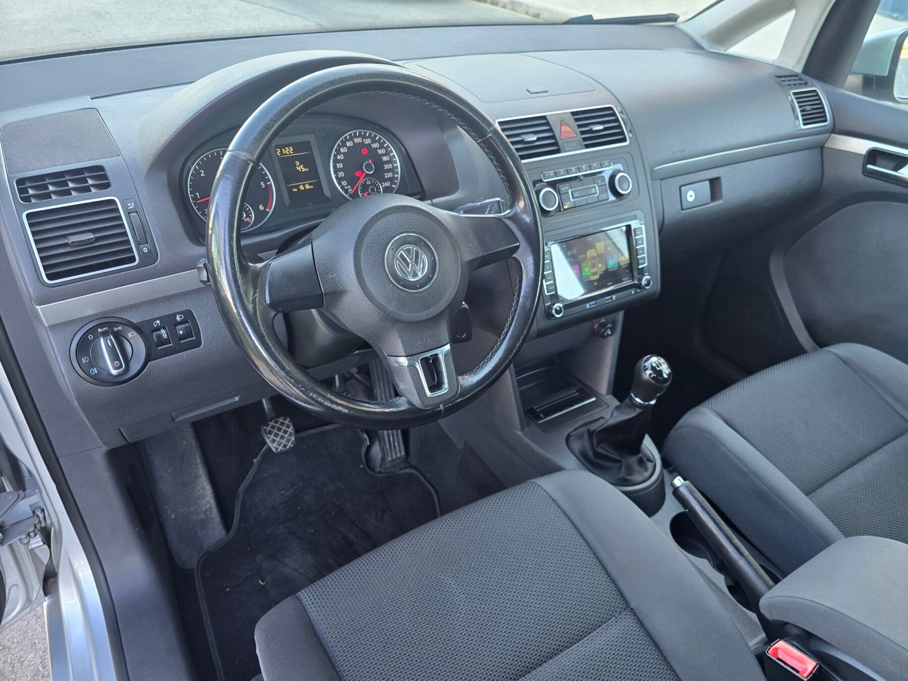 VOLKSWAGEN TOURAN 1.6TDI ADVANCE 105CV