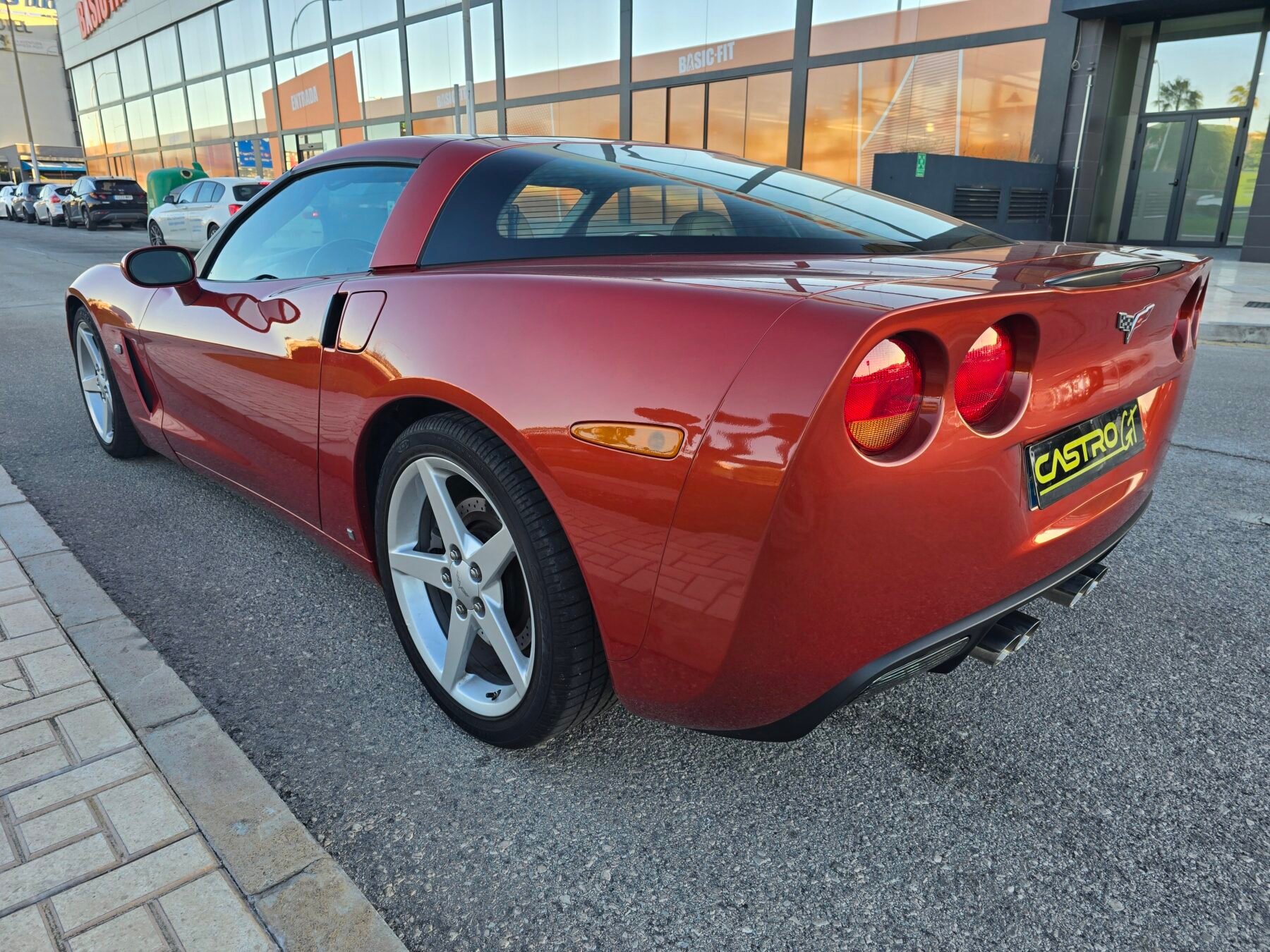 CHEVROLET Corvette COUPÉ CABRIO 6.0 V8 404CV