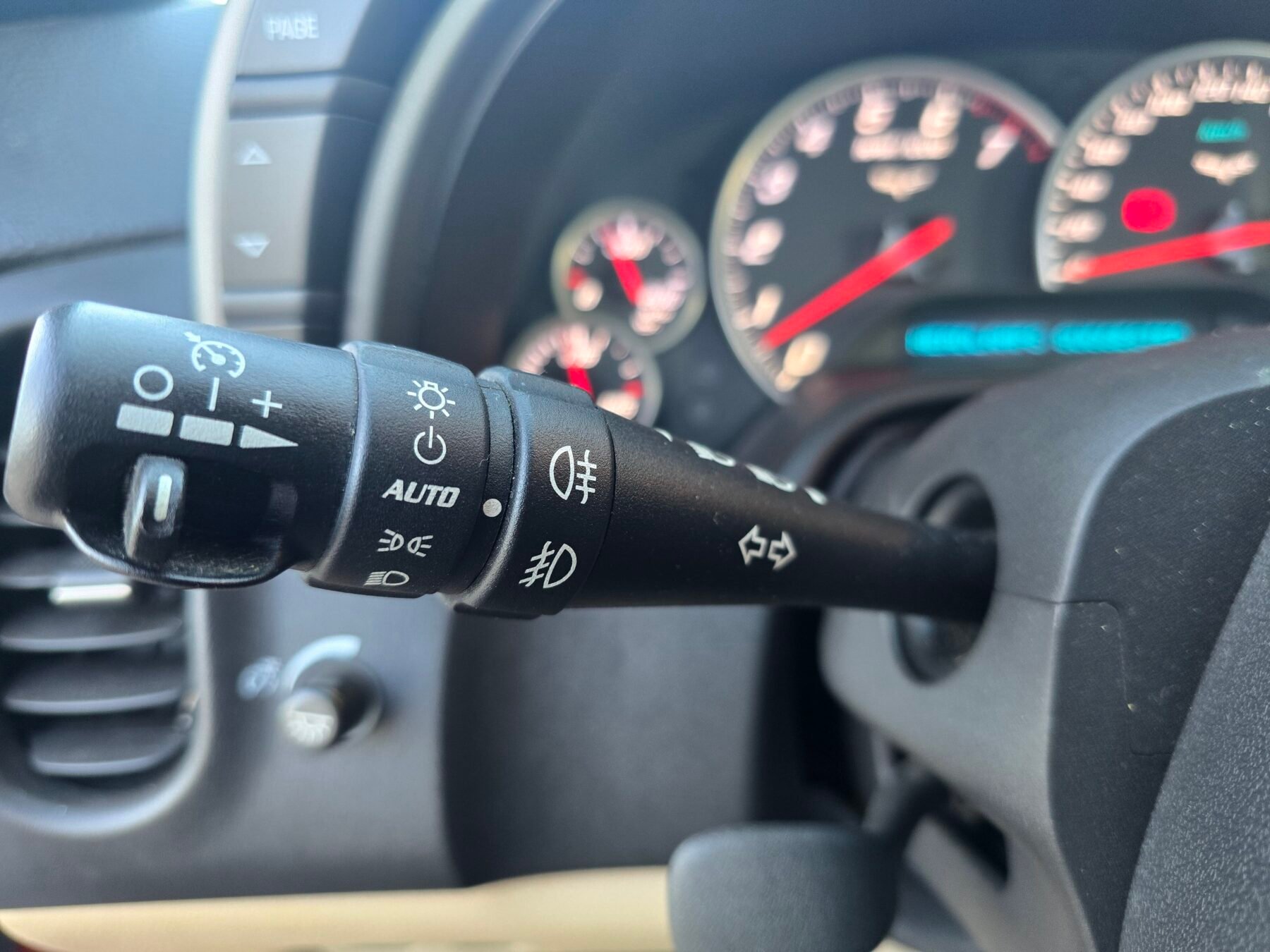 CHEVROLET Corvette COUPÉ CABRIO 6.0 V8 404CV