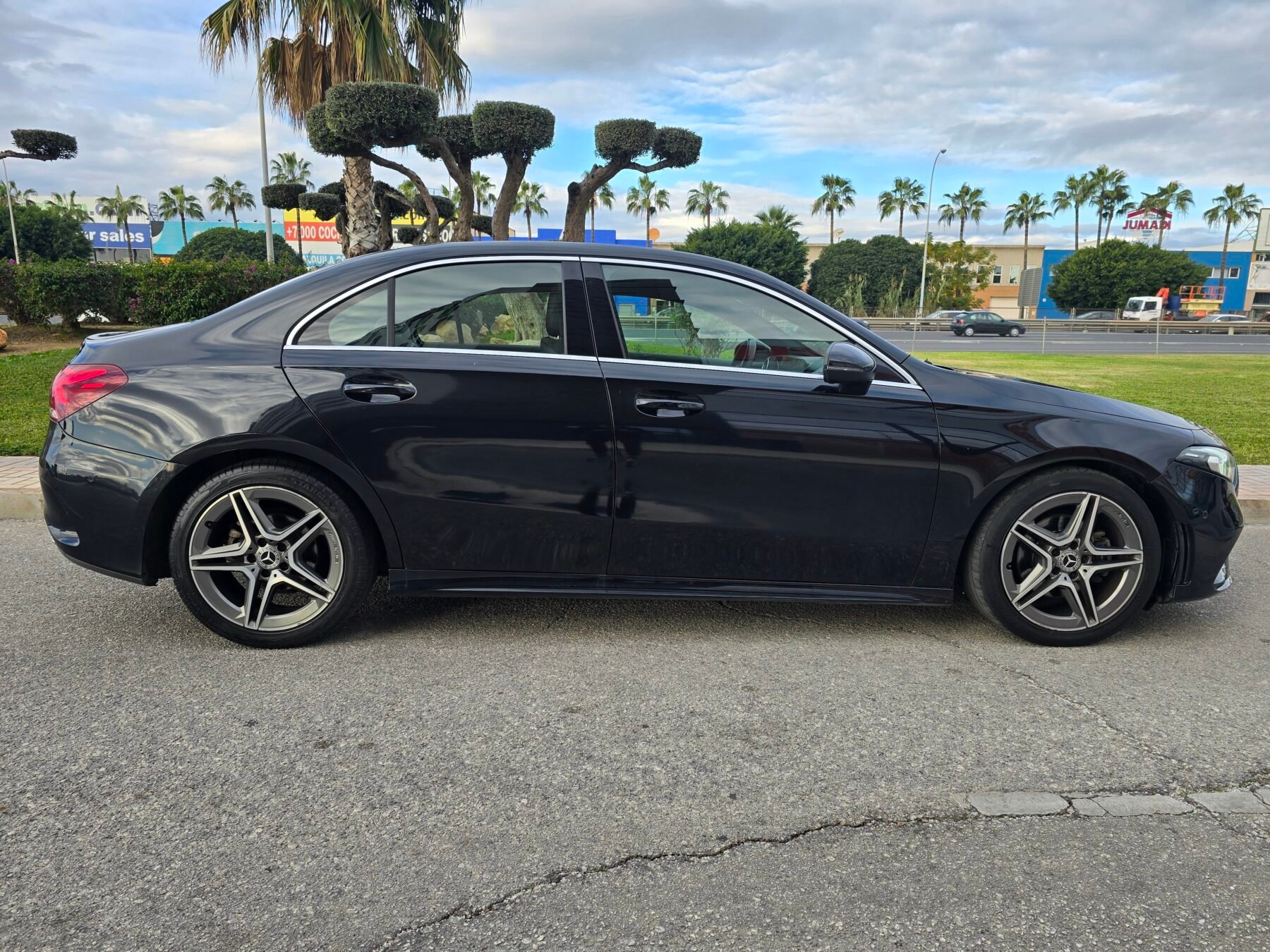 MERCEDES-BENZ Clase A SEDAN A180 CDI PACK AMG 116CV