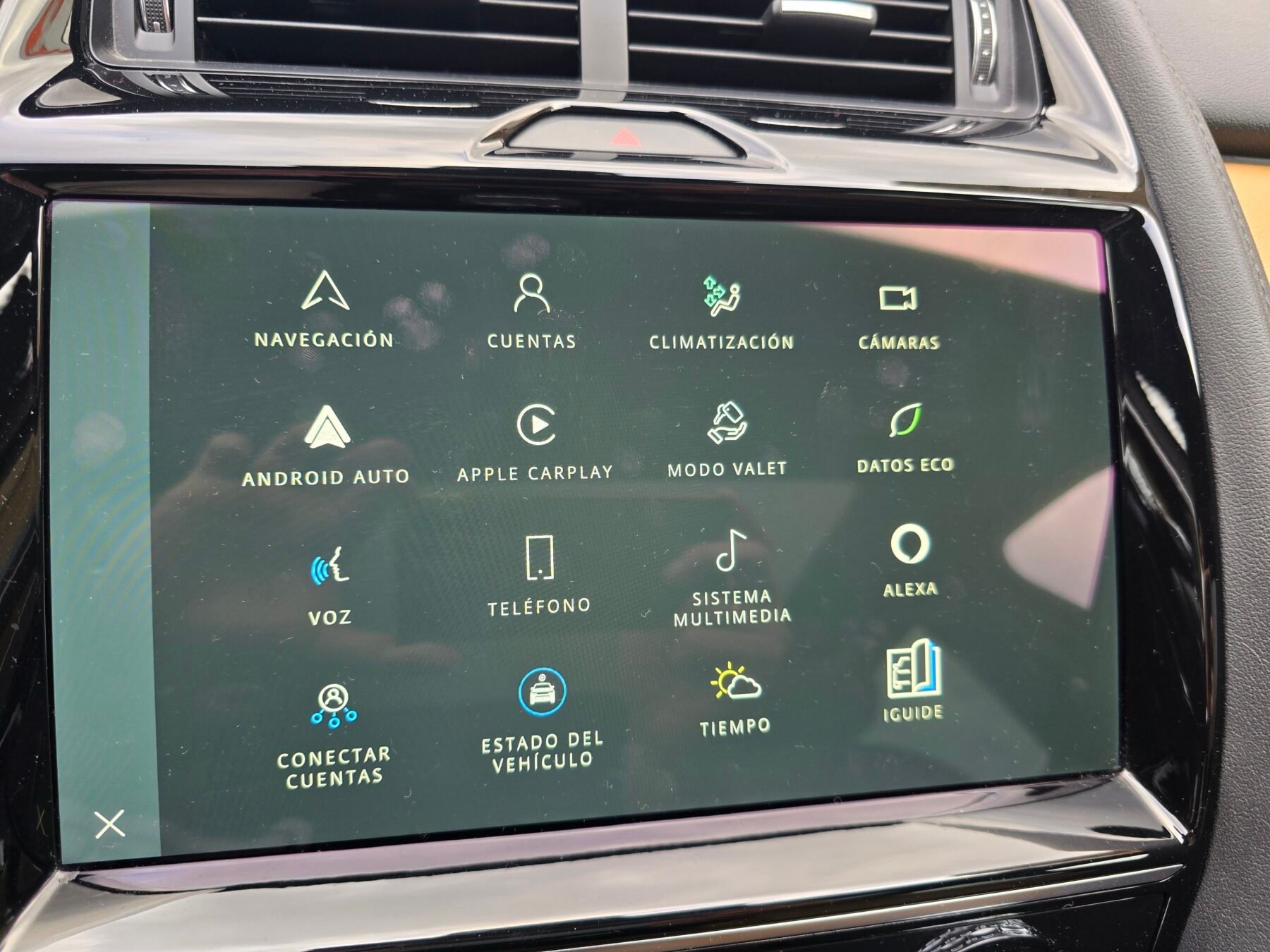 JAGUAR E-PACE 1.5P MHEV AUTO 160CV