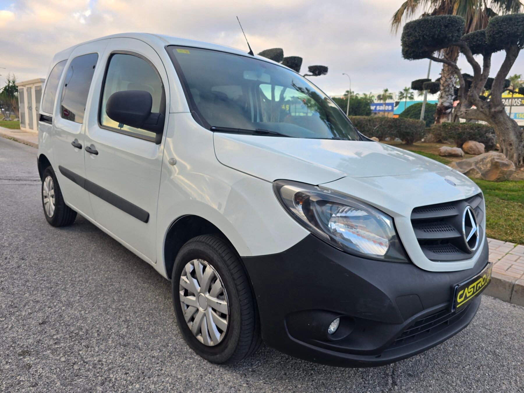 MERCEDES-BENZ CITAN 109 CDI PLUS 95CV