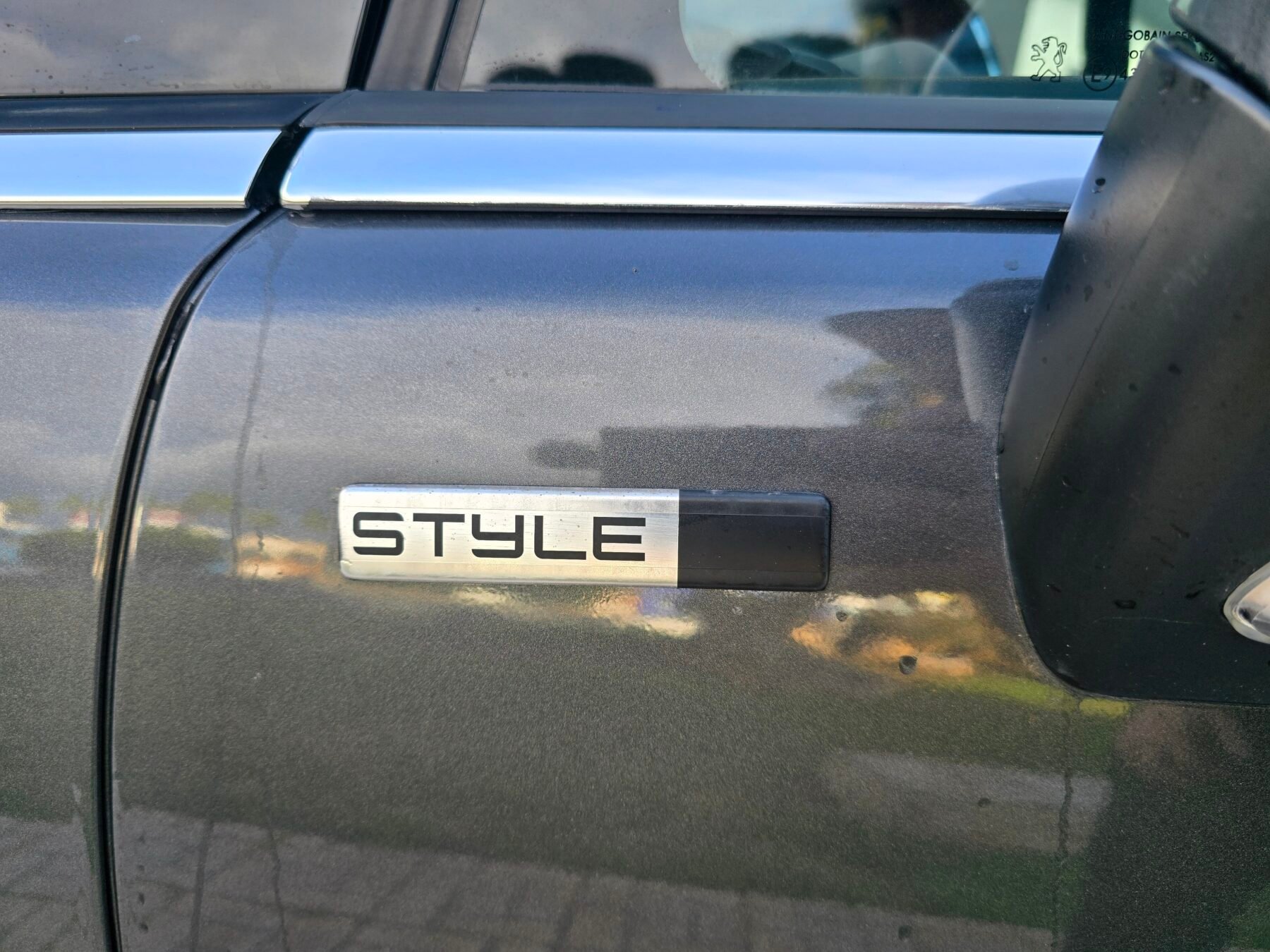 PEUGEOT 5008 1.6HDi STYLE 120CV 7 PLAZAS